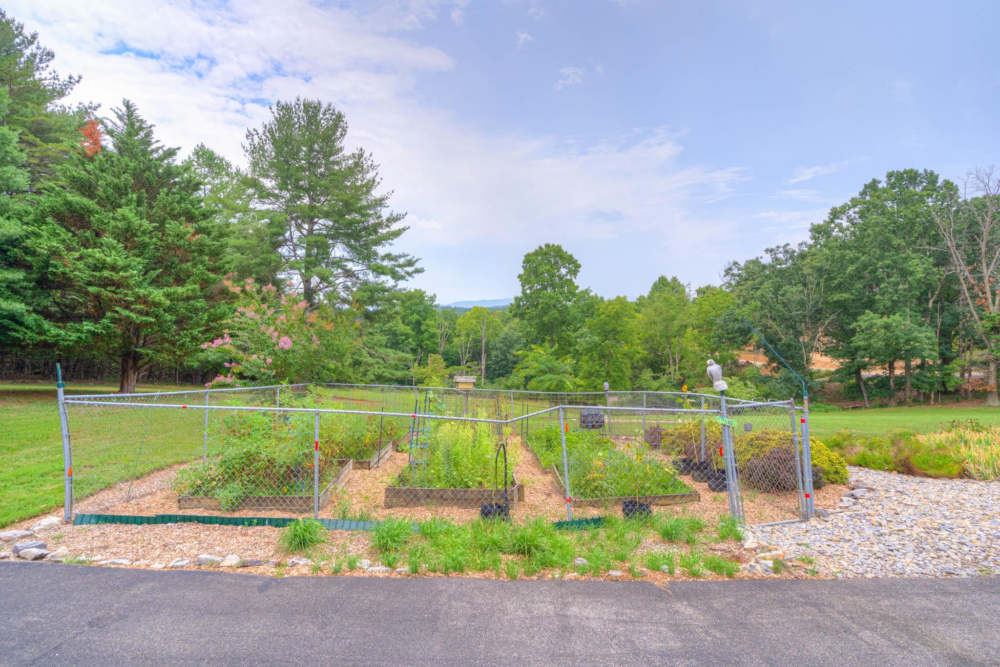 6020 Lyons Road Dublin VA 24084