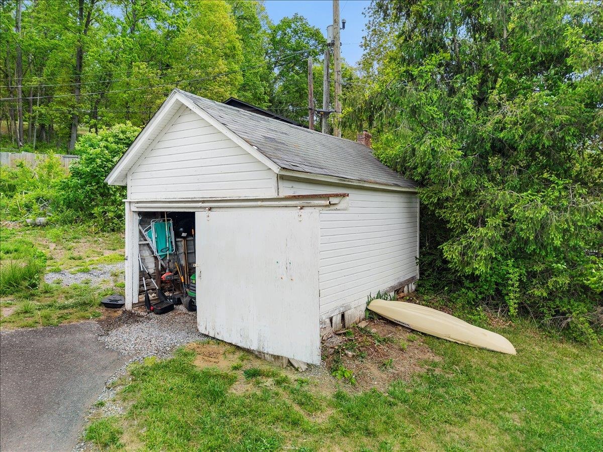 5074 E Lee Highway Max Meadows VA 24360