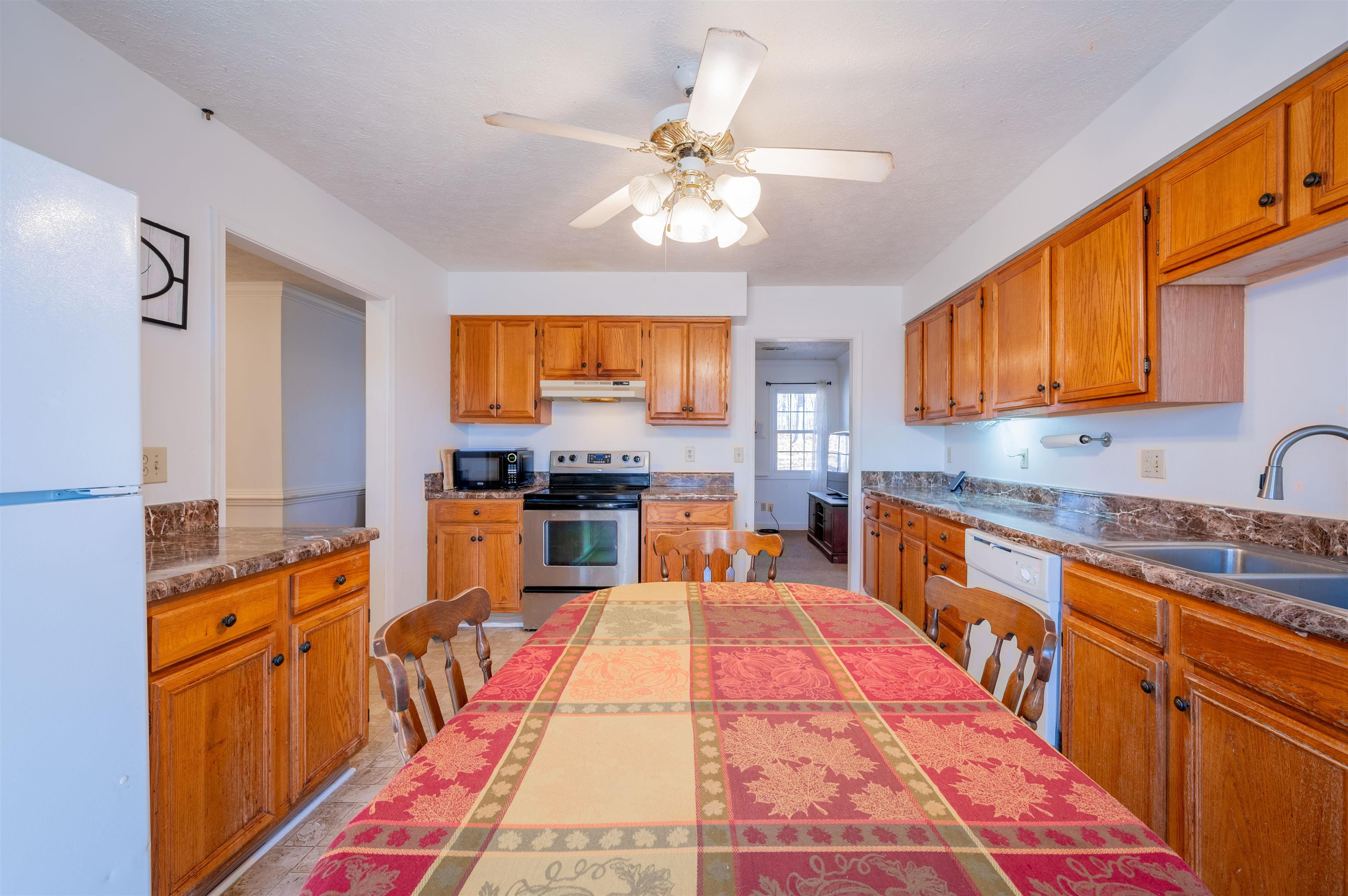 604 Surrey Drive Huddleston VA 24104