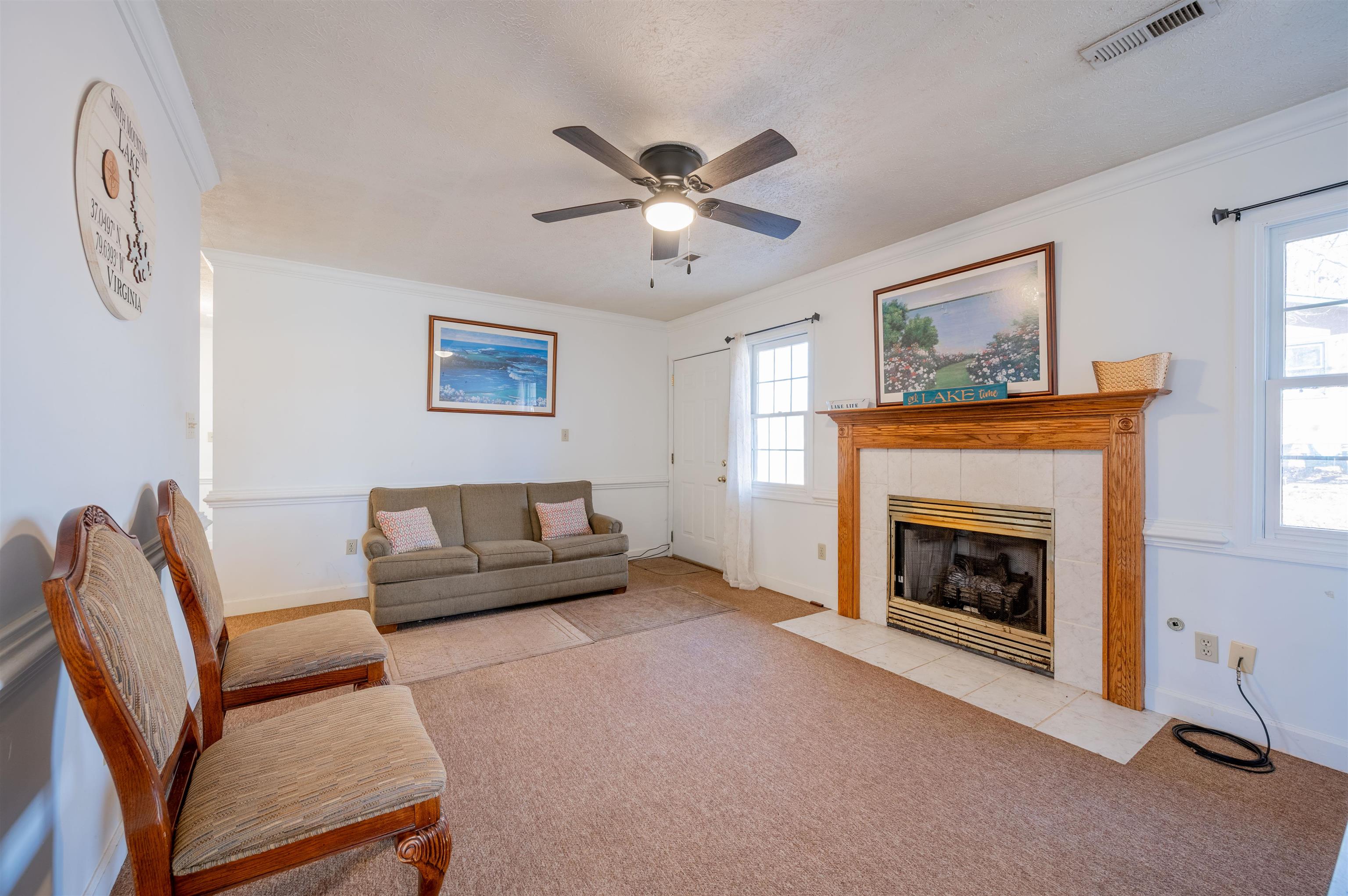 604 Surrey Drive Huddleston VA 24104