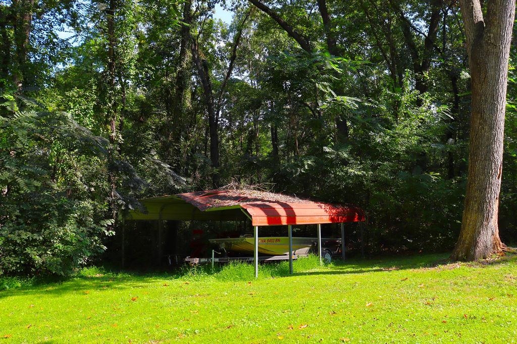5651 Howell Drive Dublin VA 24084