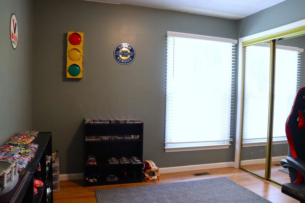5651 Howell Drive Dublin VA 24084