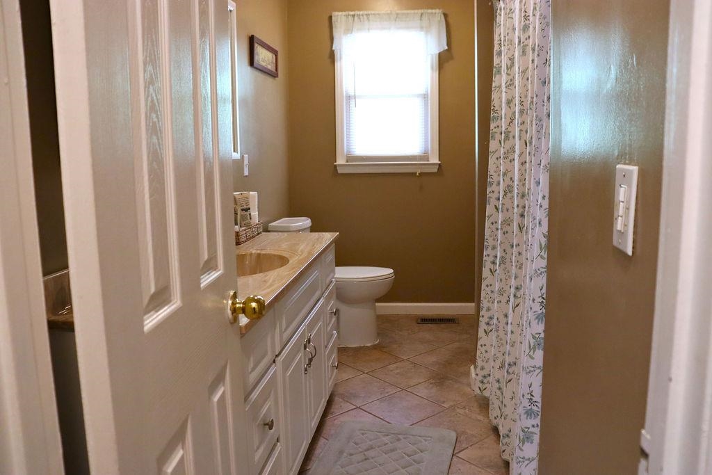 5651 Howell Drive Dublin VA 24084