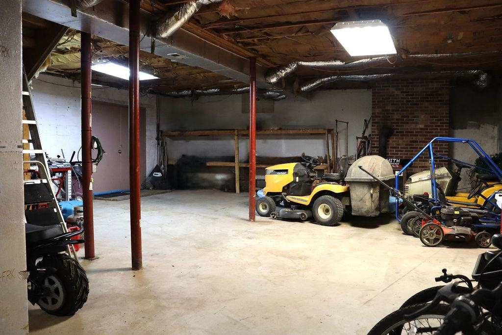 5651 Howell Drive Dublin VA 24084