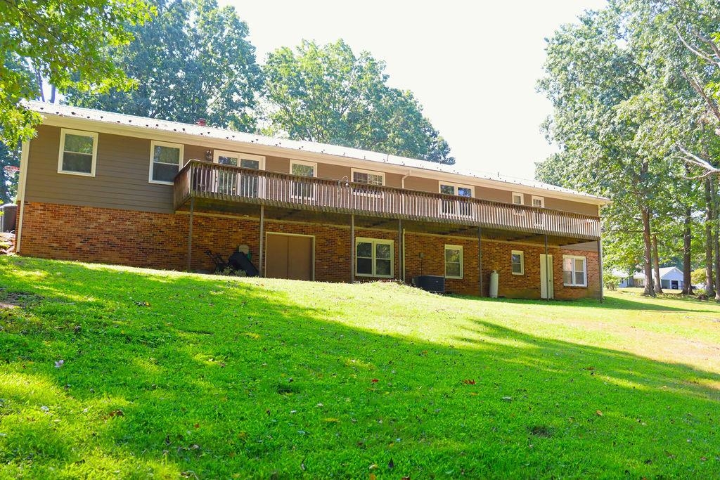 5651 Howell Drive Dublin VA 24084