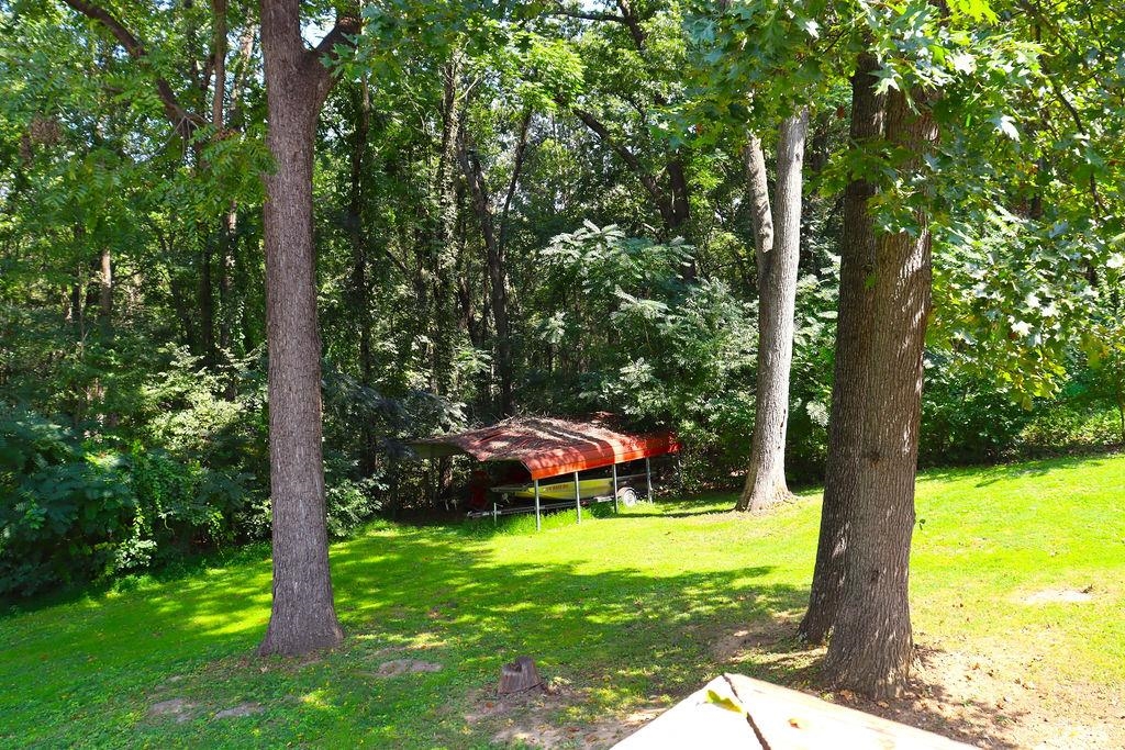 5651 Howell Drive Dublin VA 24084