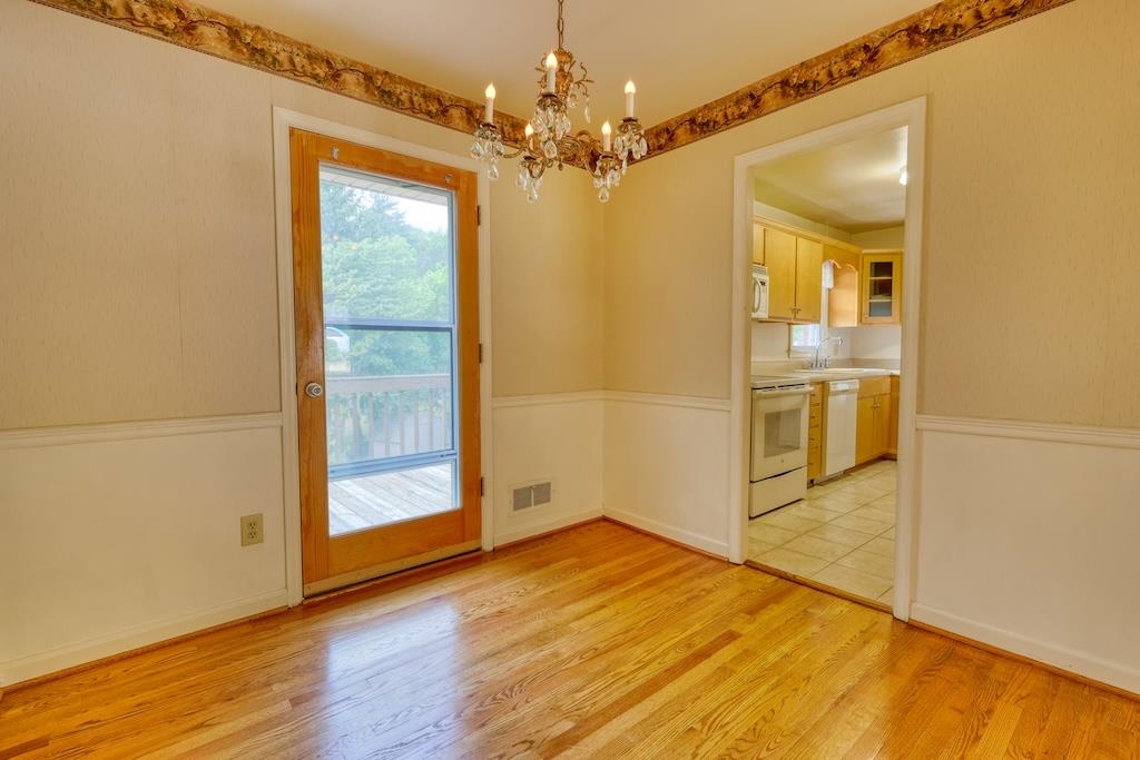 5410 Warwood Drive Roanoke VA 24018