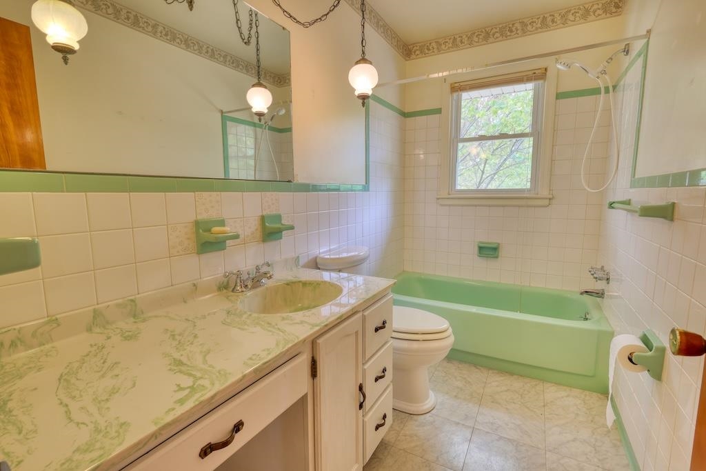 5410 Warwood Drive Roanoke VA 24018