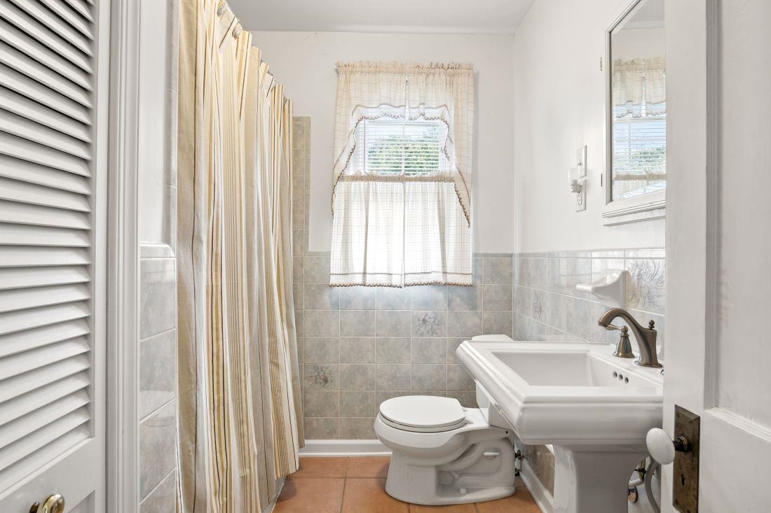 104 Esther Street Narrows VA 24124