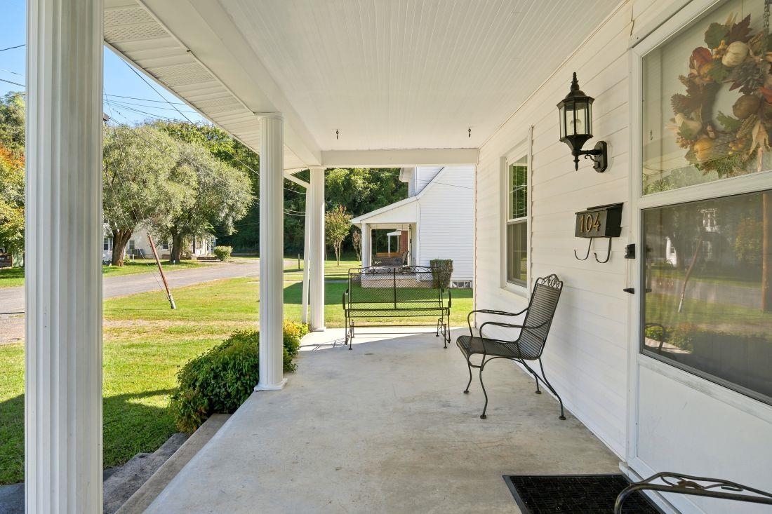 104 Esther Street Narrows VA 24124