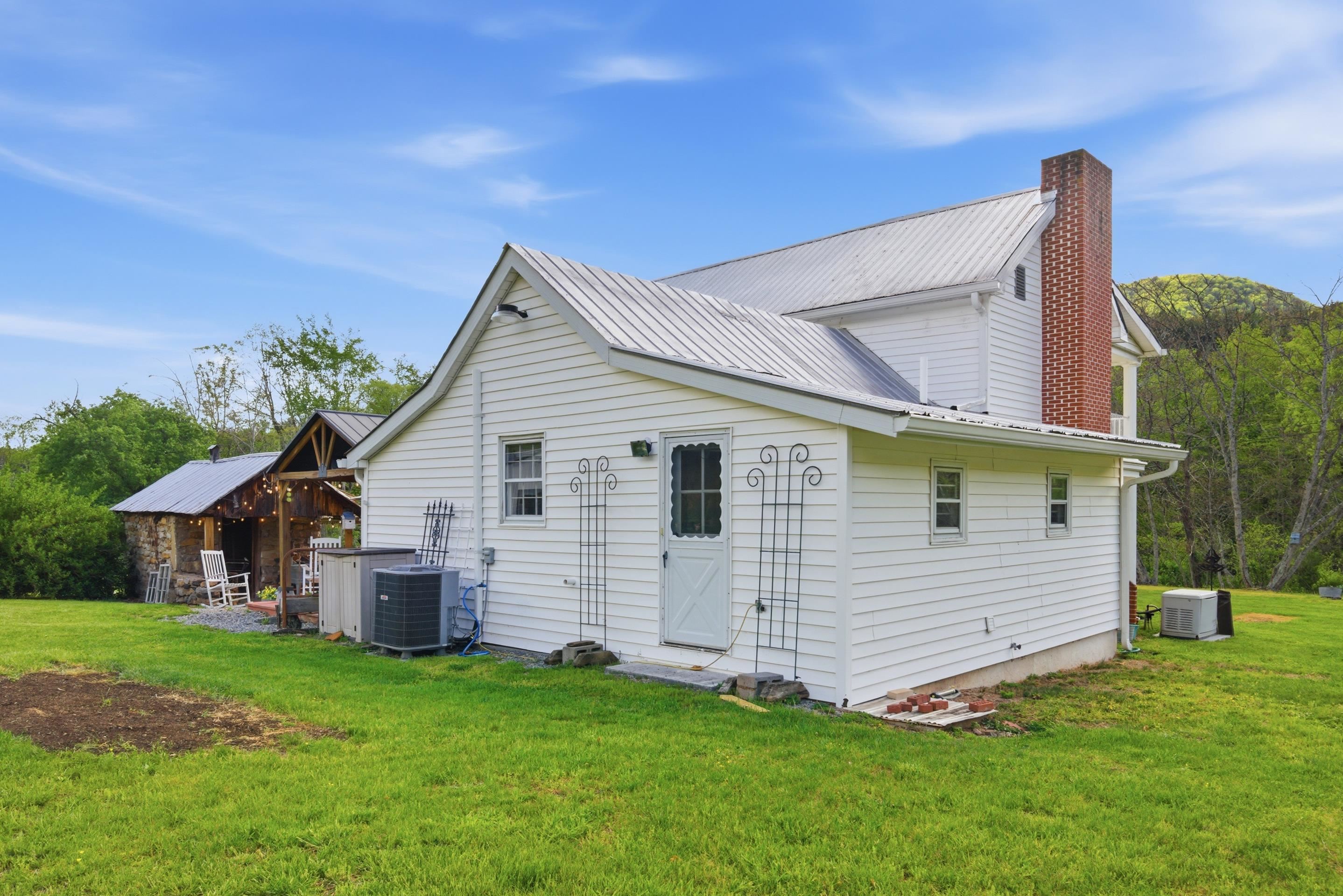 1683 Little Creek Road Dublin VA 24084