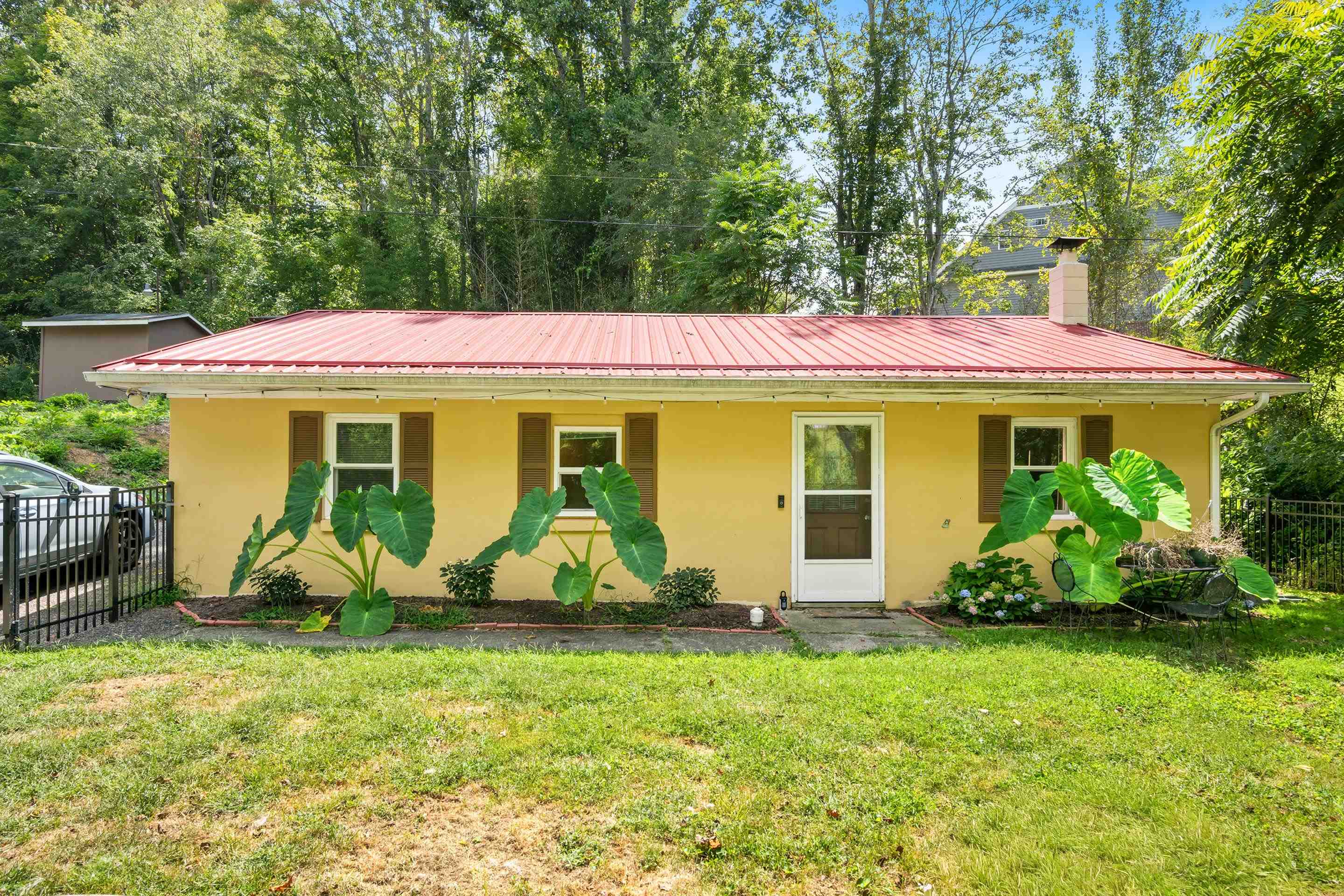 Blacksburg VA, 1007 Redbud Road