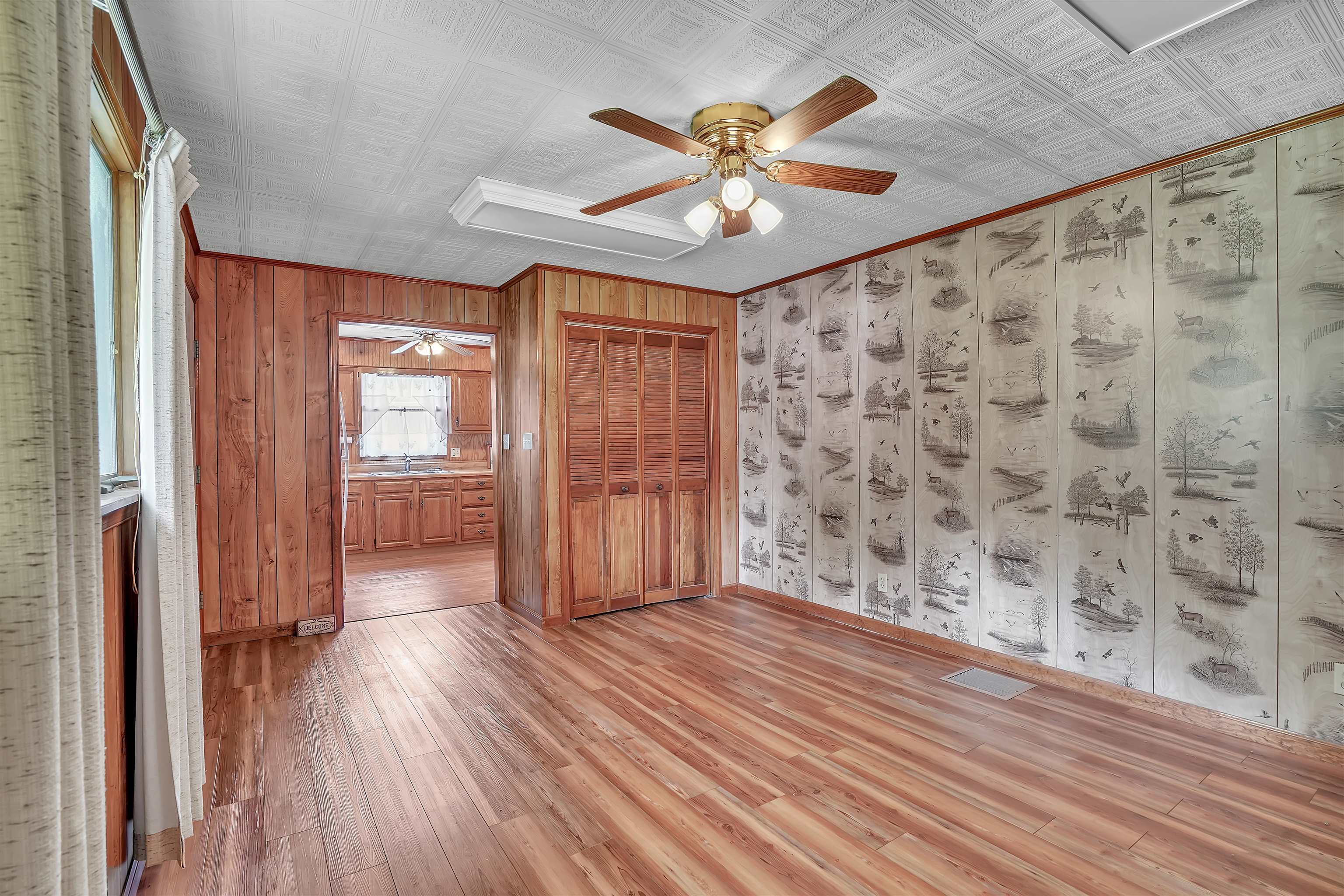 119 Mountain View Drive Rich Creek VA 24147