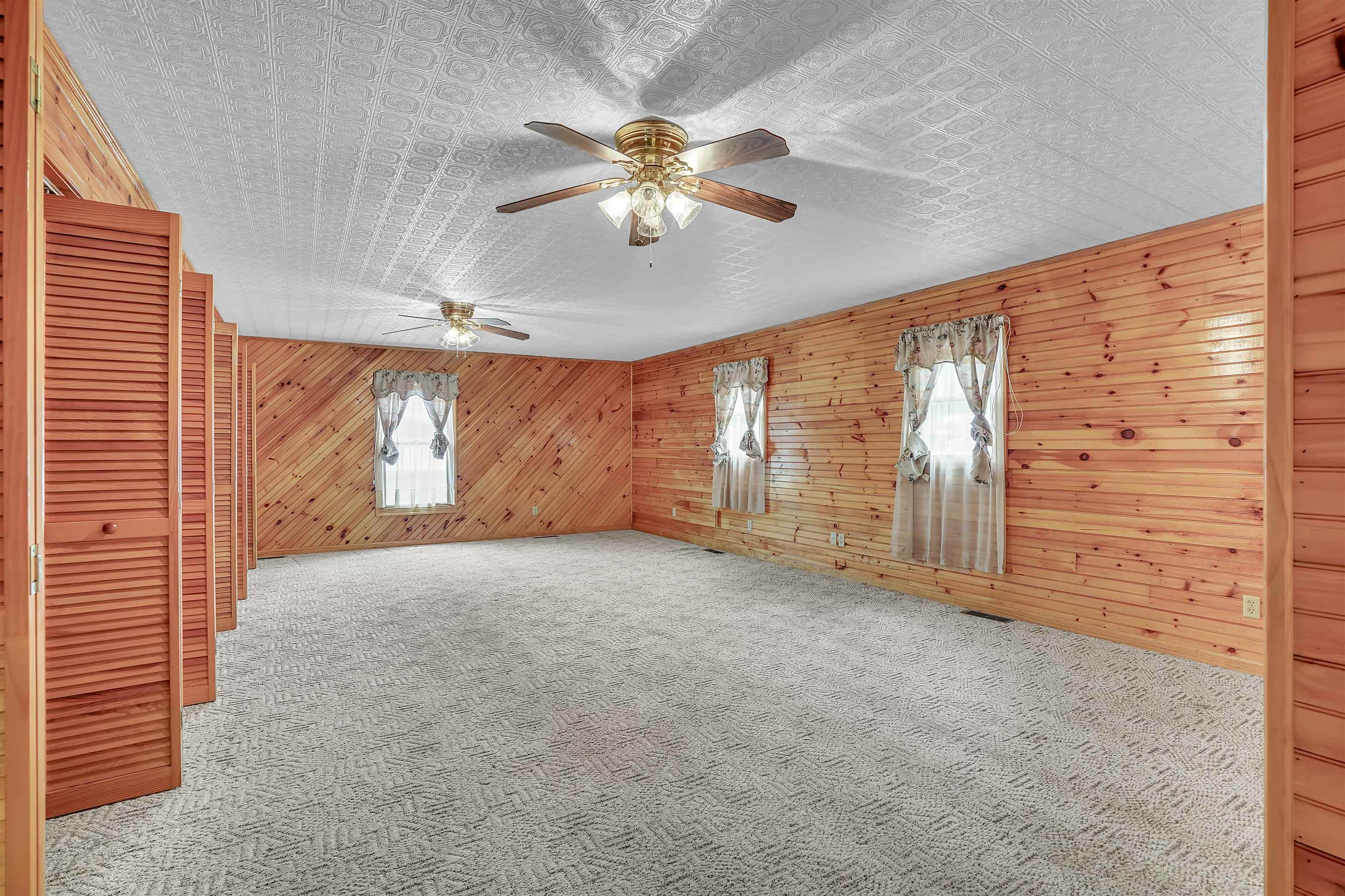 119 Mountain View Drive Rich Creek VA 24147