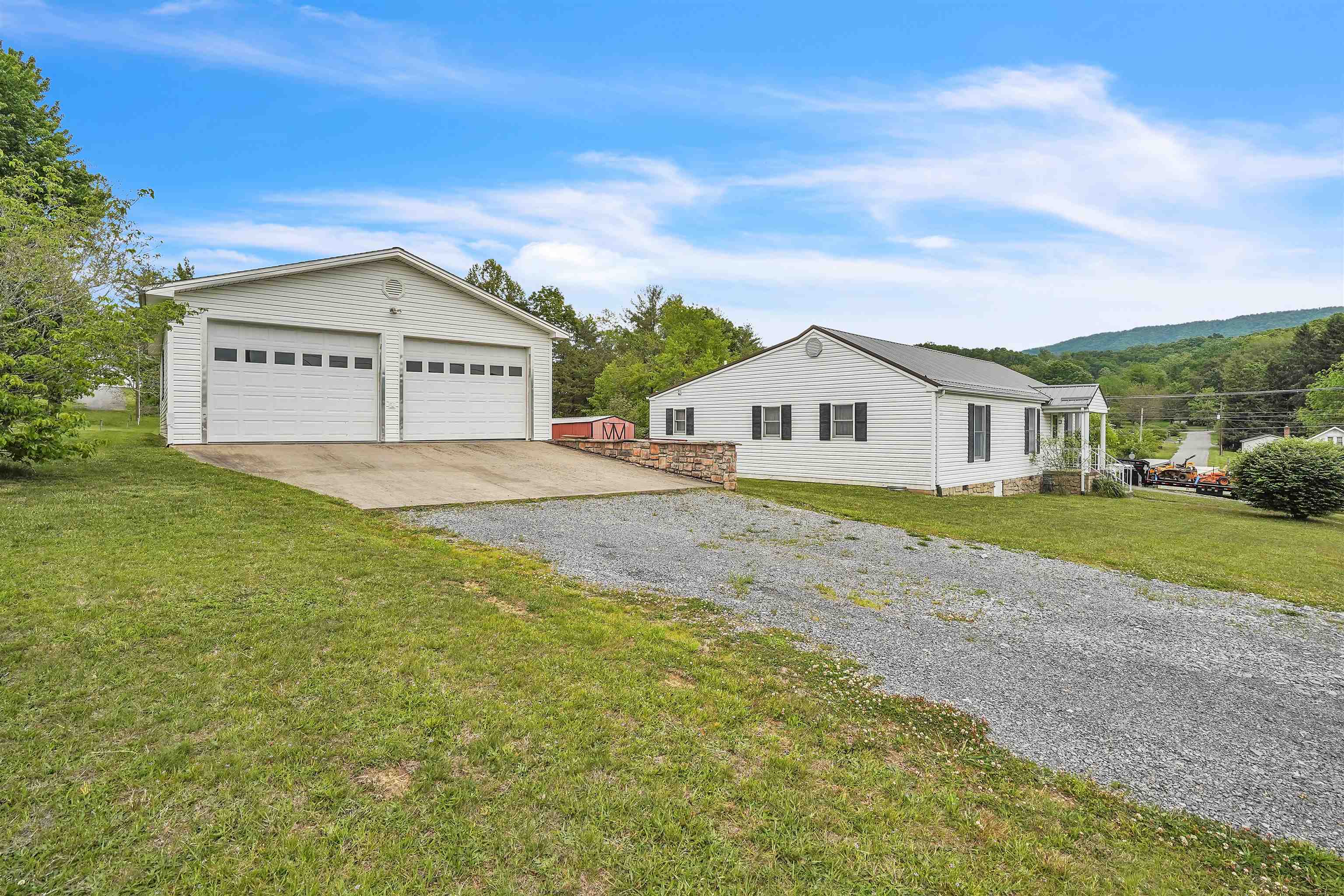 119 Mountain View Drive Rich Creek VA 24147