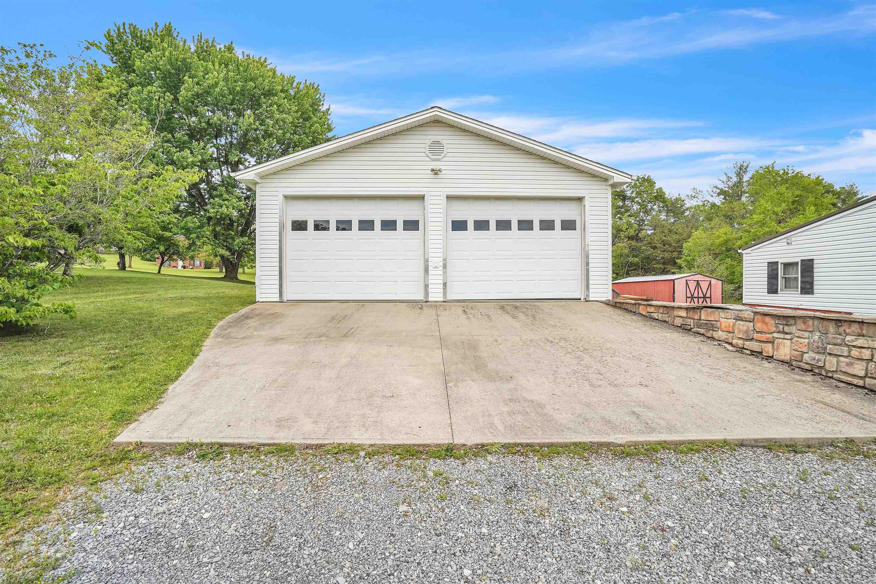 119 Mountain View Drive Rich Creek VA 24147