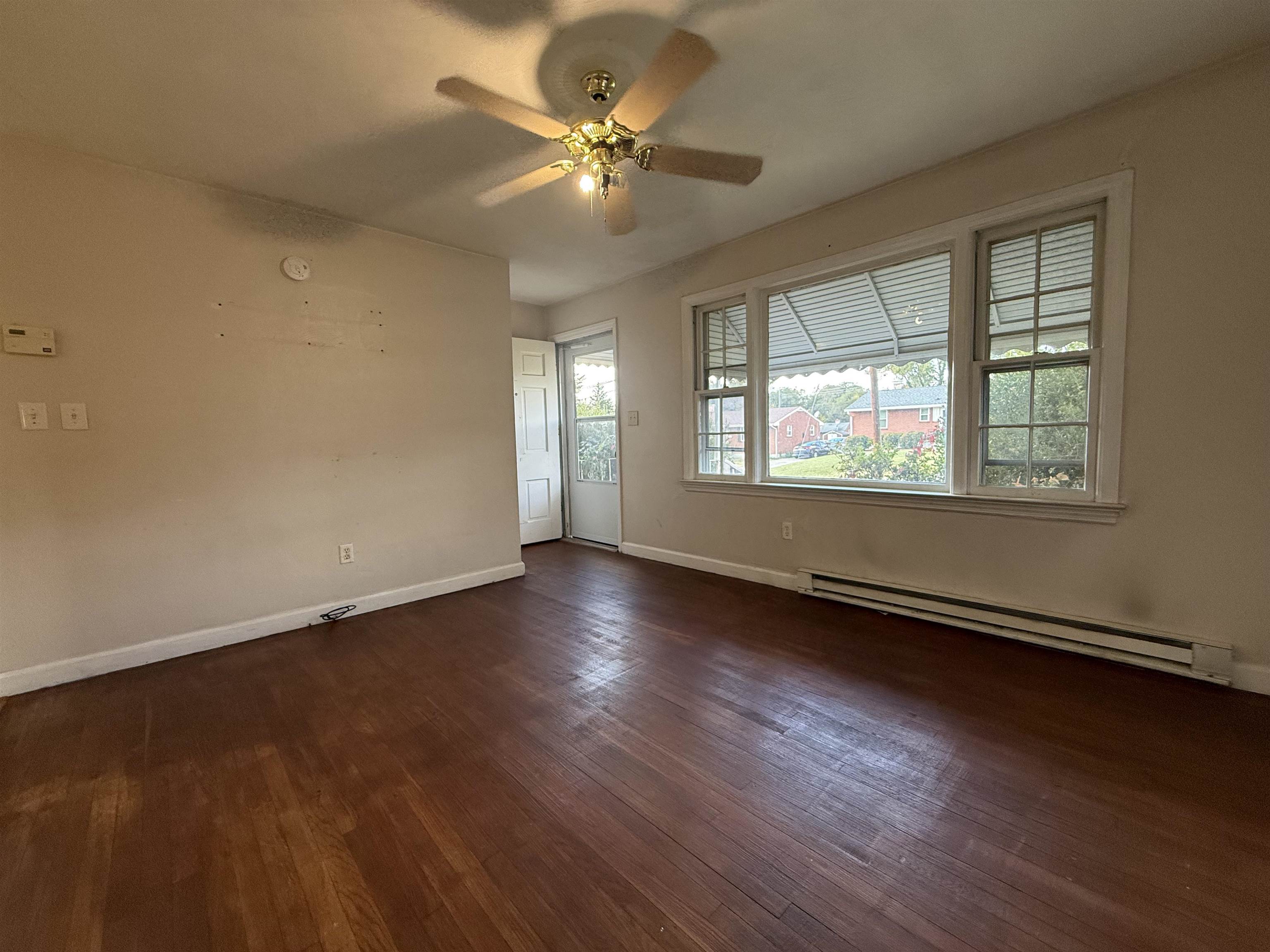 1415 Fresno Street NW Roanoke VA 24017