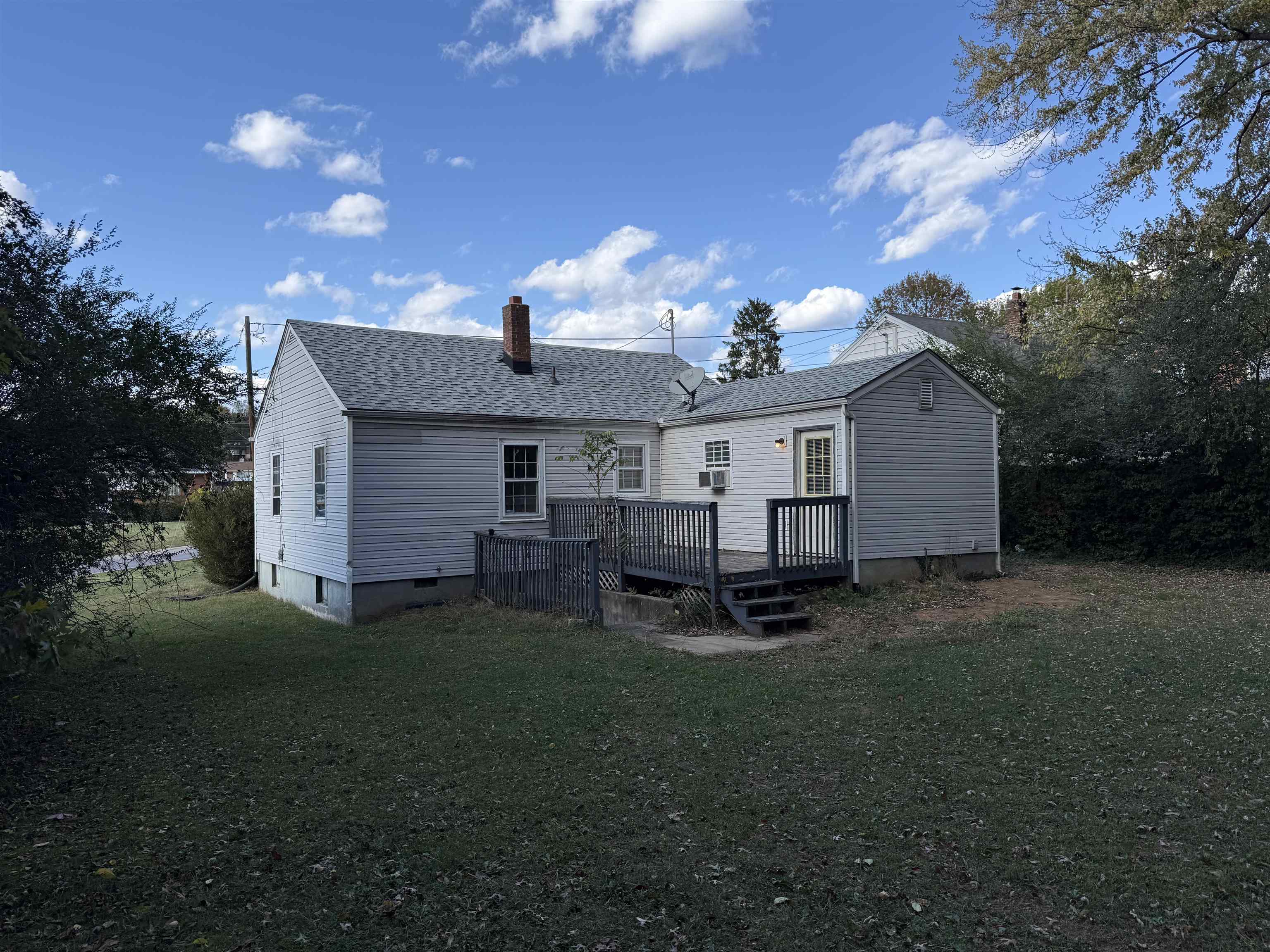 1415 Fresno Street NW Roanoke VA 24017