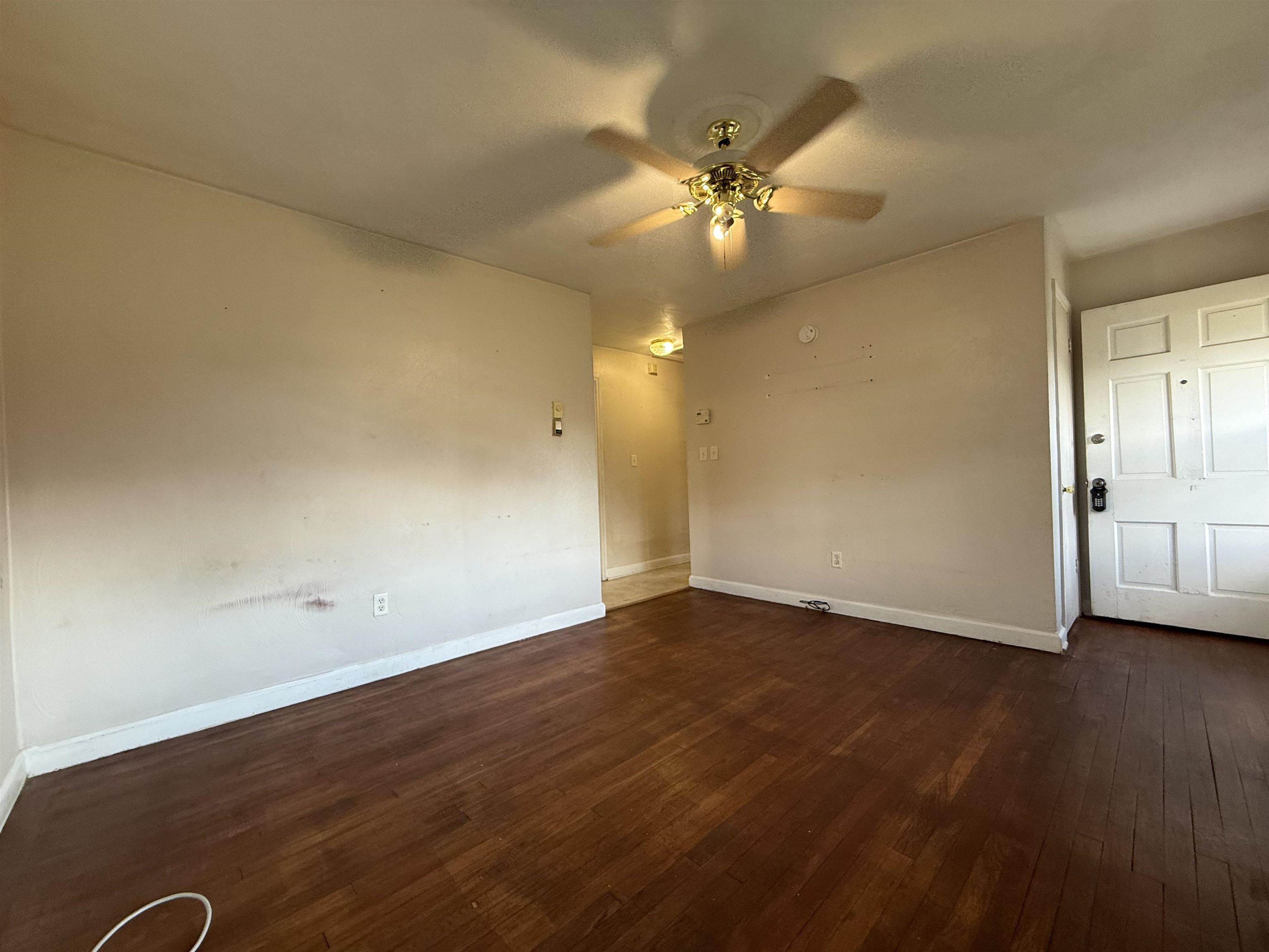 1415 Fresno Street NW Roanoke VA 24017