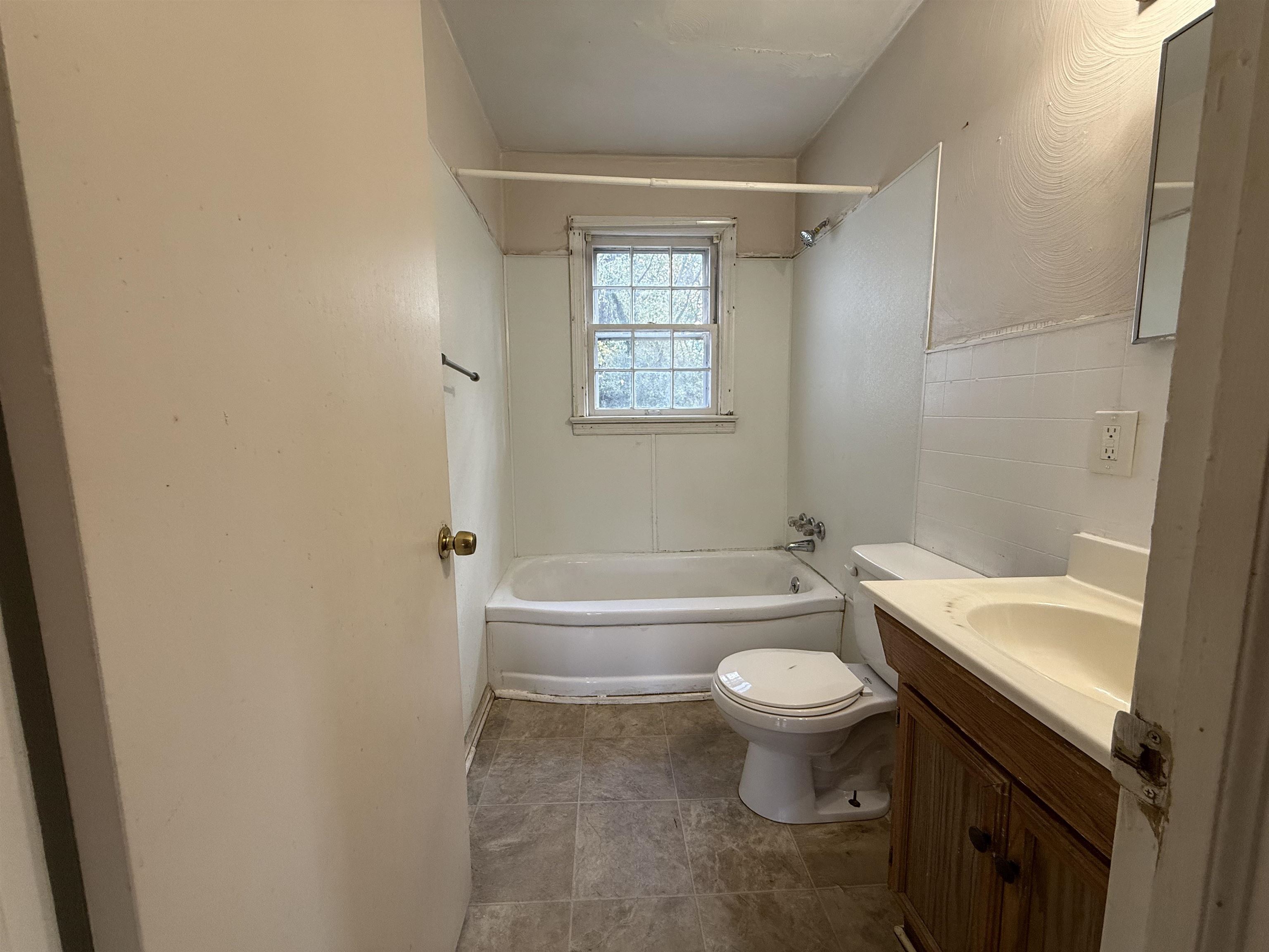 1415 Fresno Street NW Roanoke VA 24017