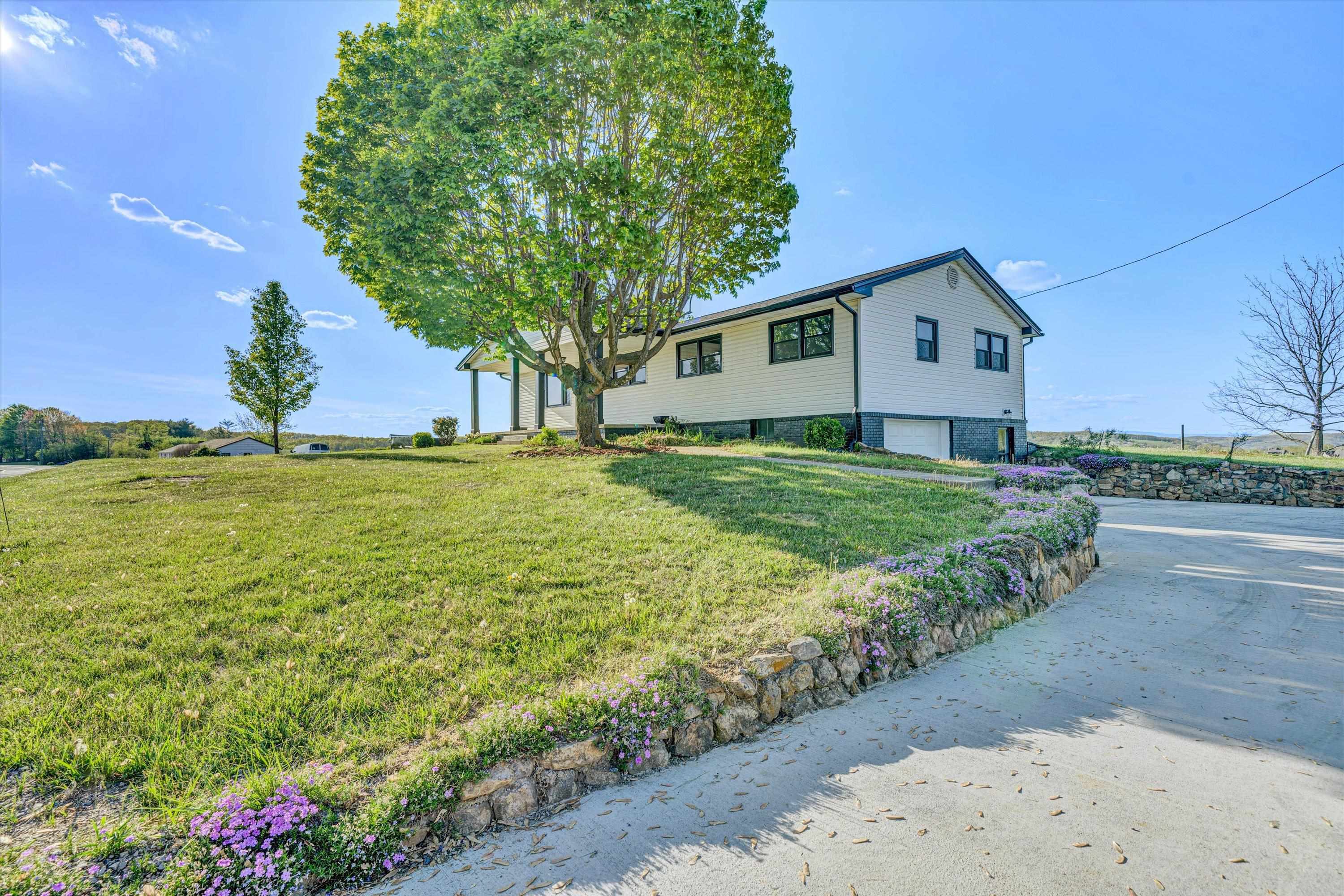 2288 Mud Pike Christiansburg VA 24073