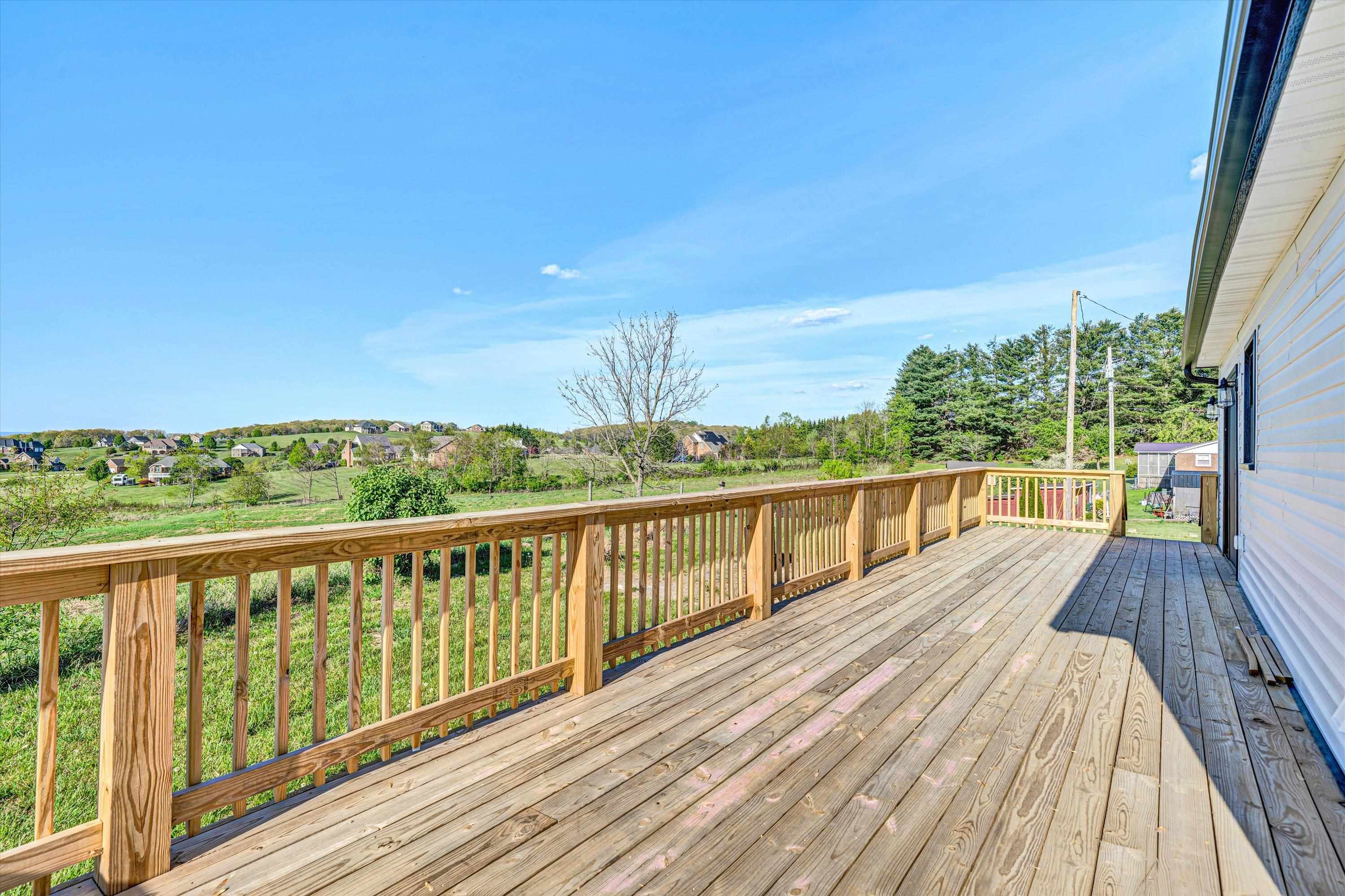 2288 Mud Pike Christiansburg VA 24073