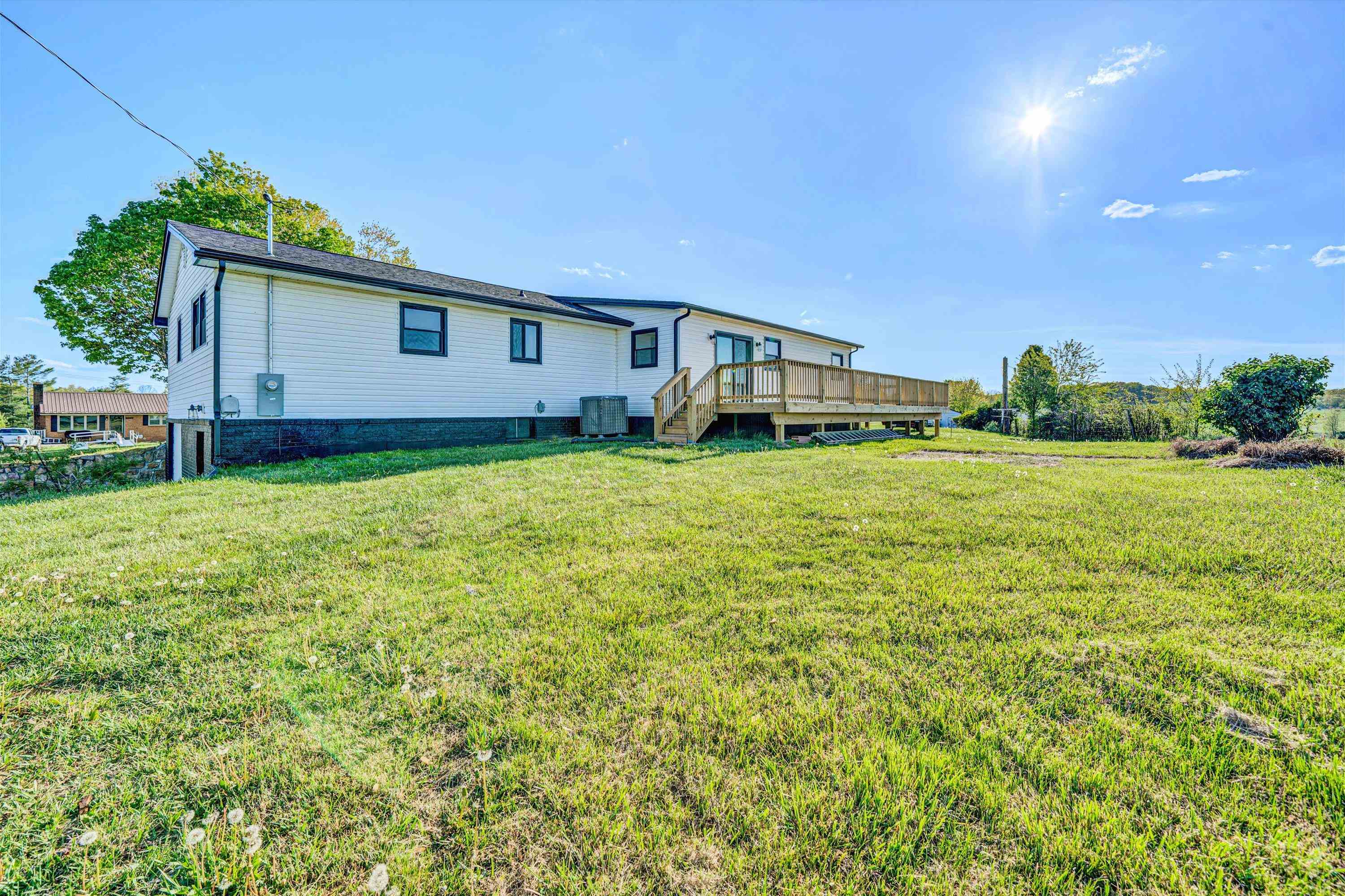2288 Mud Pike Christiansburg VA 24073