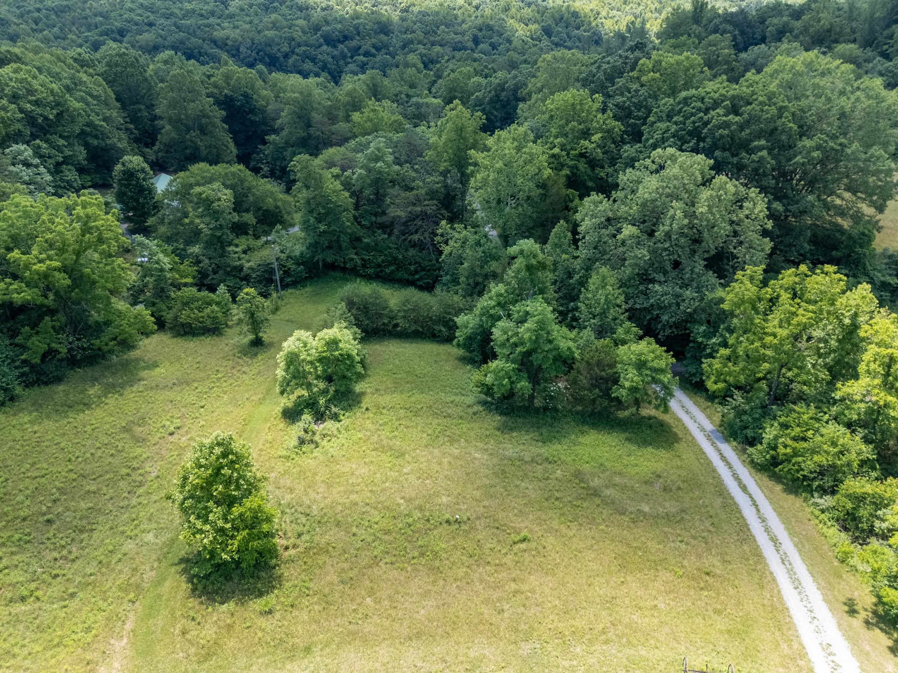 68 Paradise Lane Troutville VA 24175