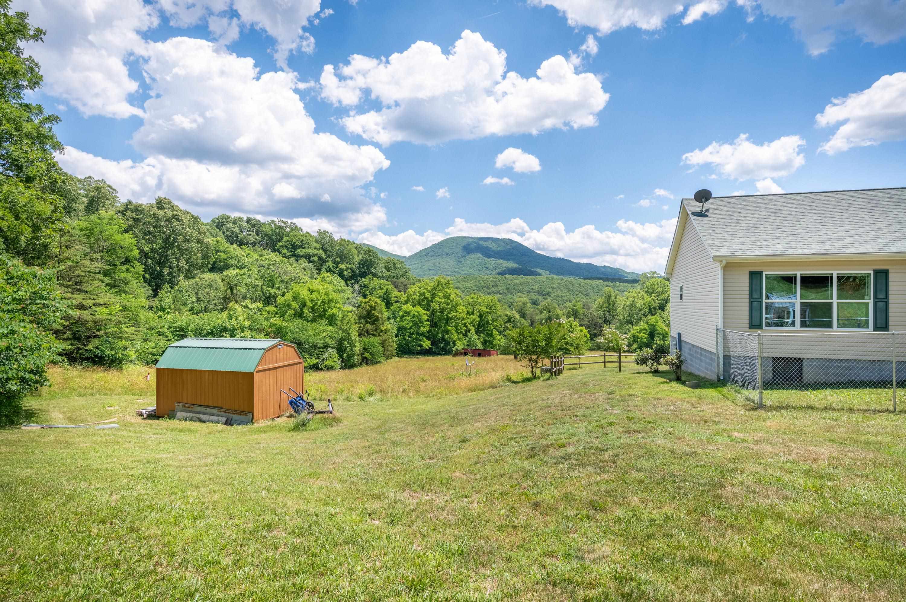 68 Paradise Lane Troutville VA 24175