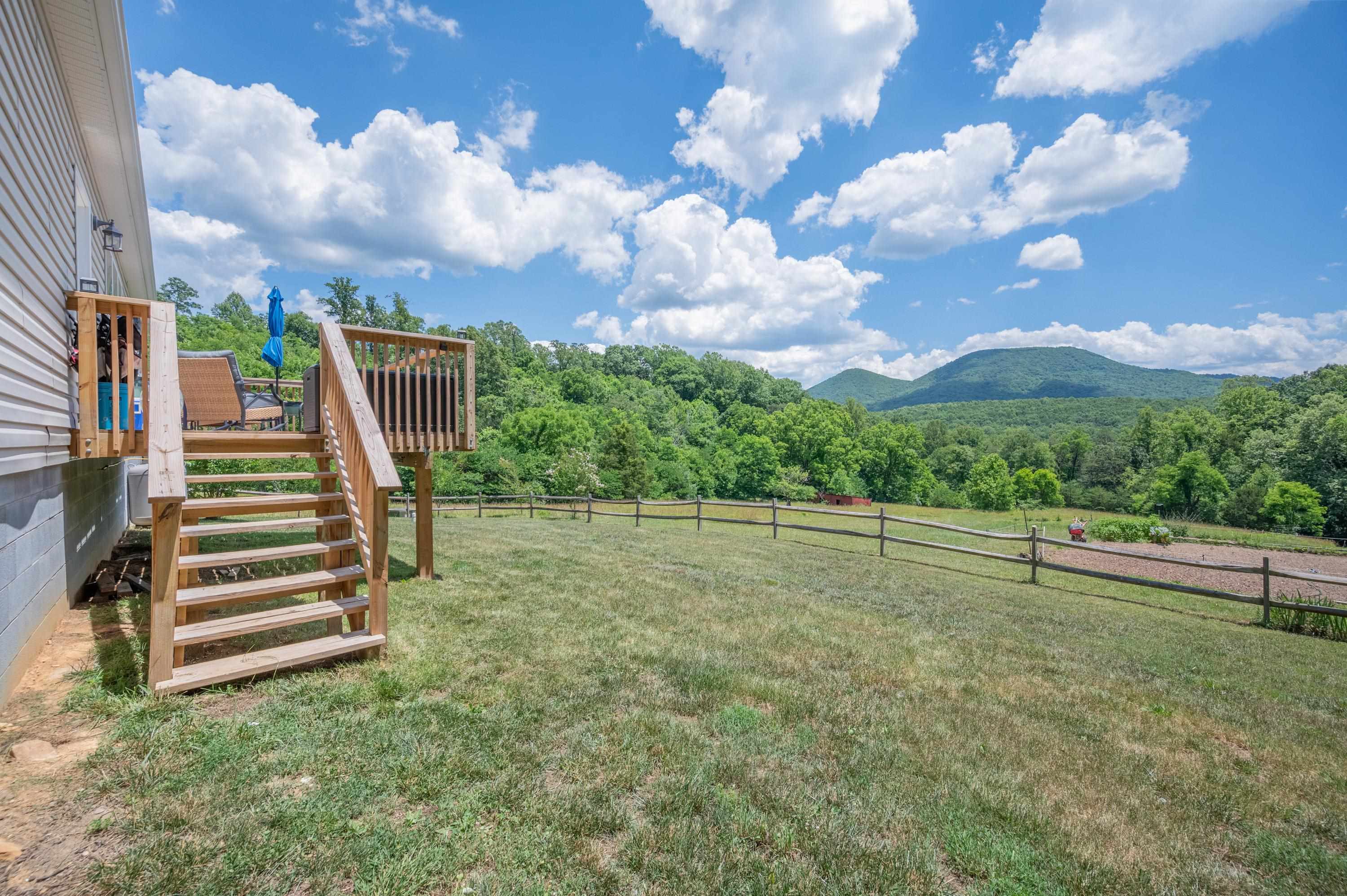 68 Paradise Lane Troutville VA 24175