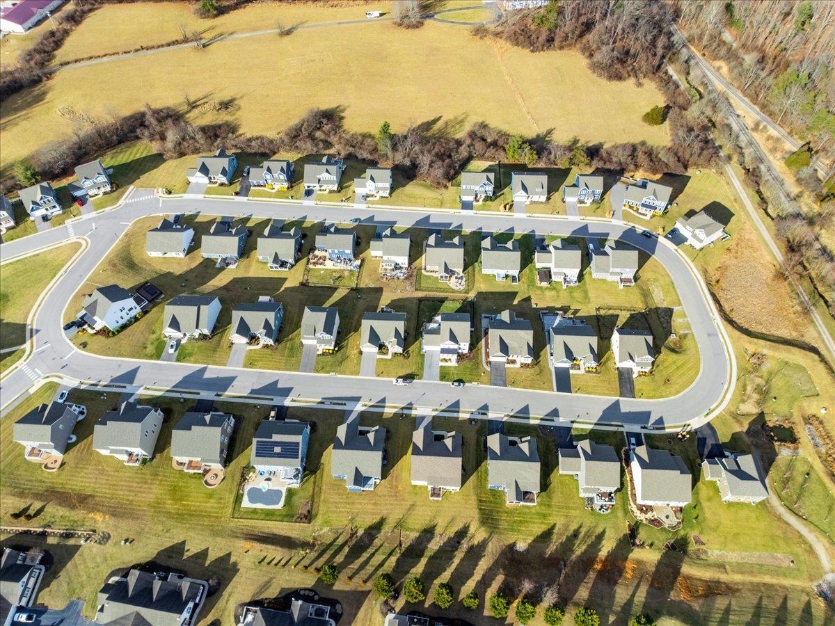 820 Jefferson Circle Christiansburg VA 24073