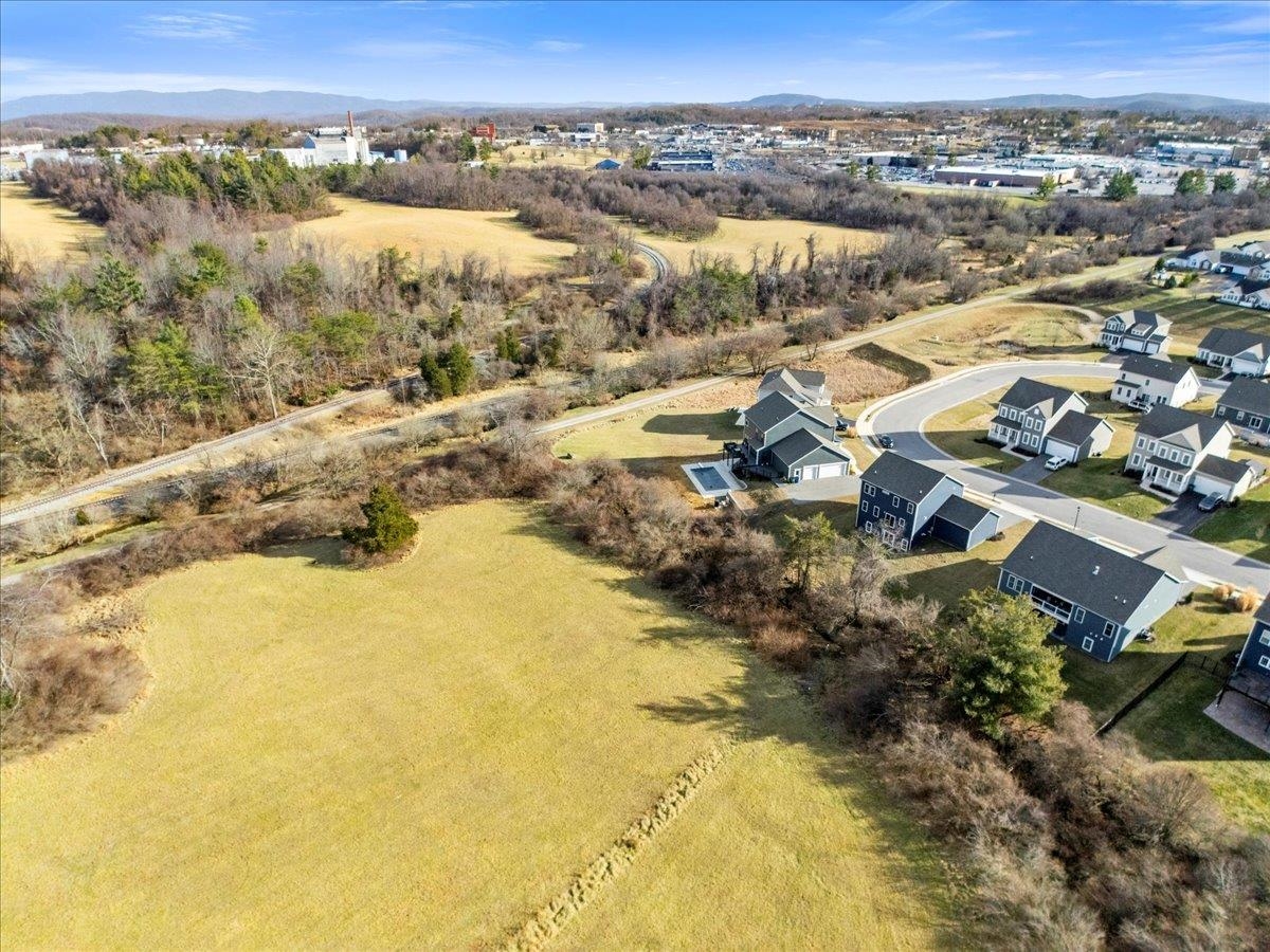 820 Jefferson Circle Christiansburg VA 24073