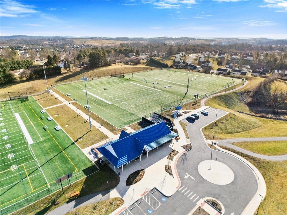 820 Jefferson Circle Christiansburg VA 24073