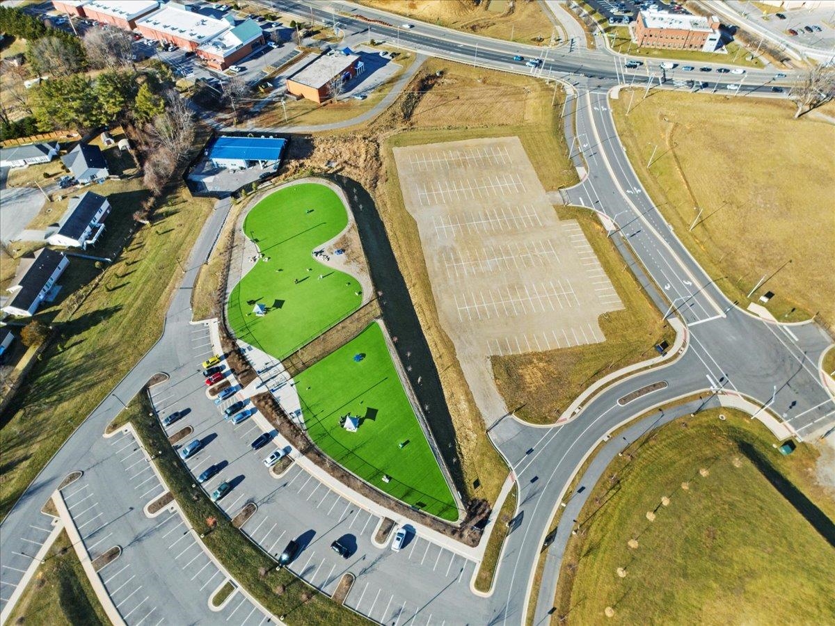 820 Jefferson Circle Christiansburg VA 24073