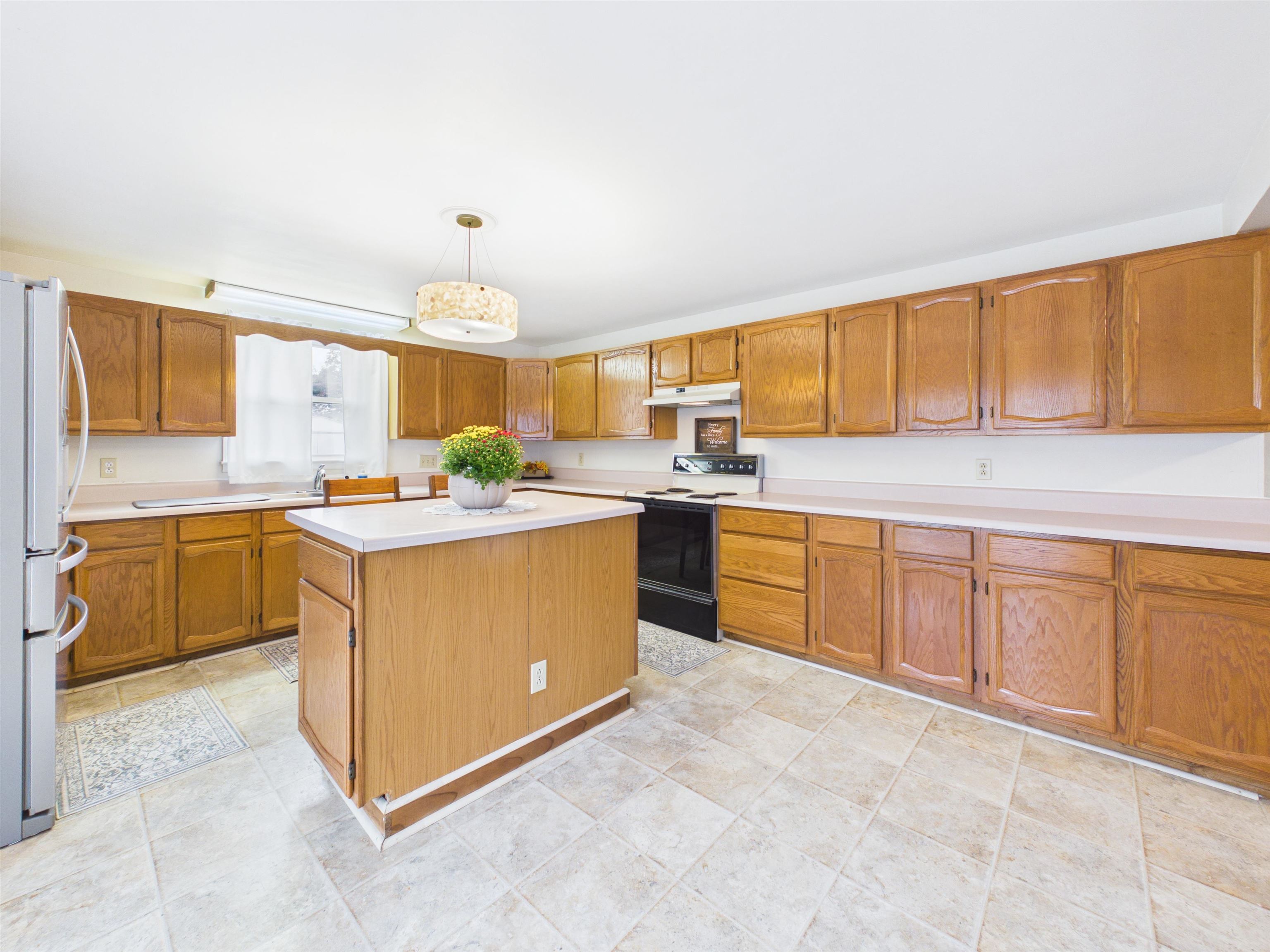 418 Easton Road Pearisburg VA 24134