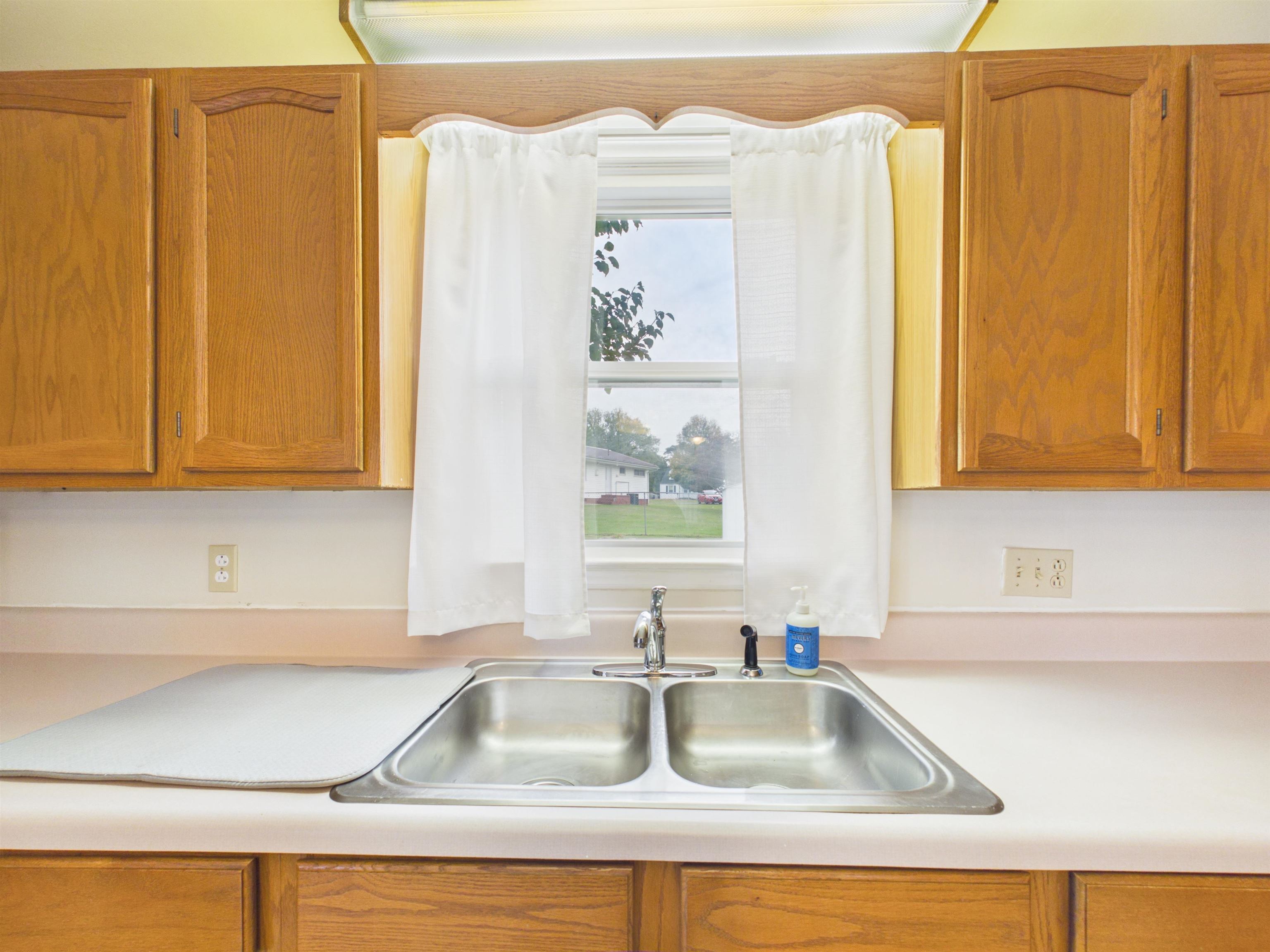 418 Easton Road Pearisburg VA 24134