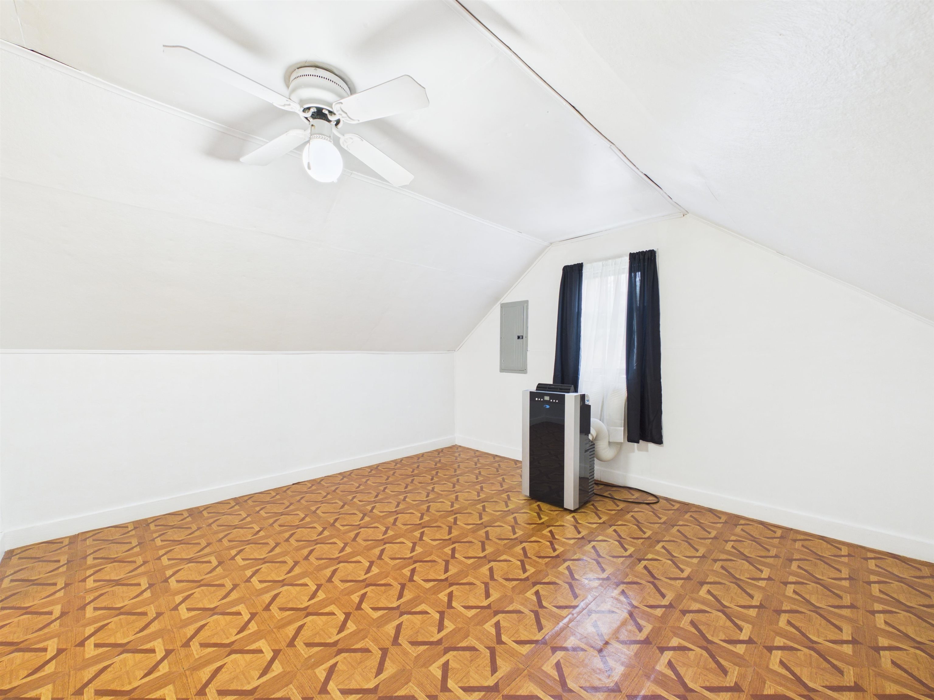 418 Easton Road Pearisburg VA 24134