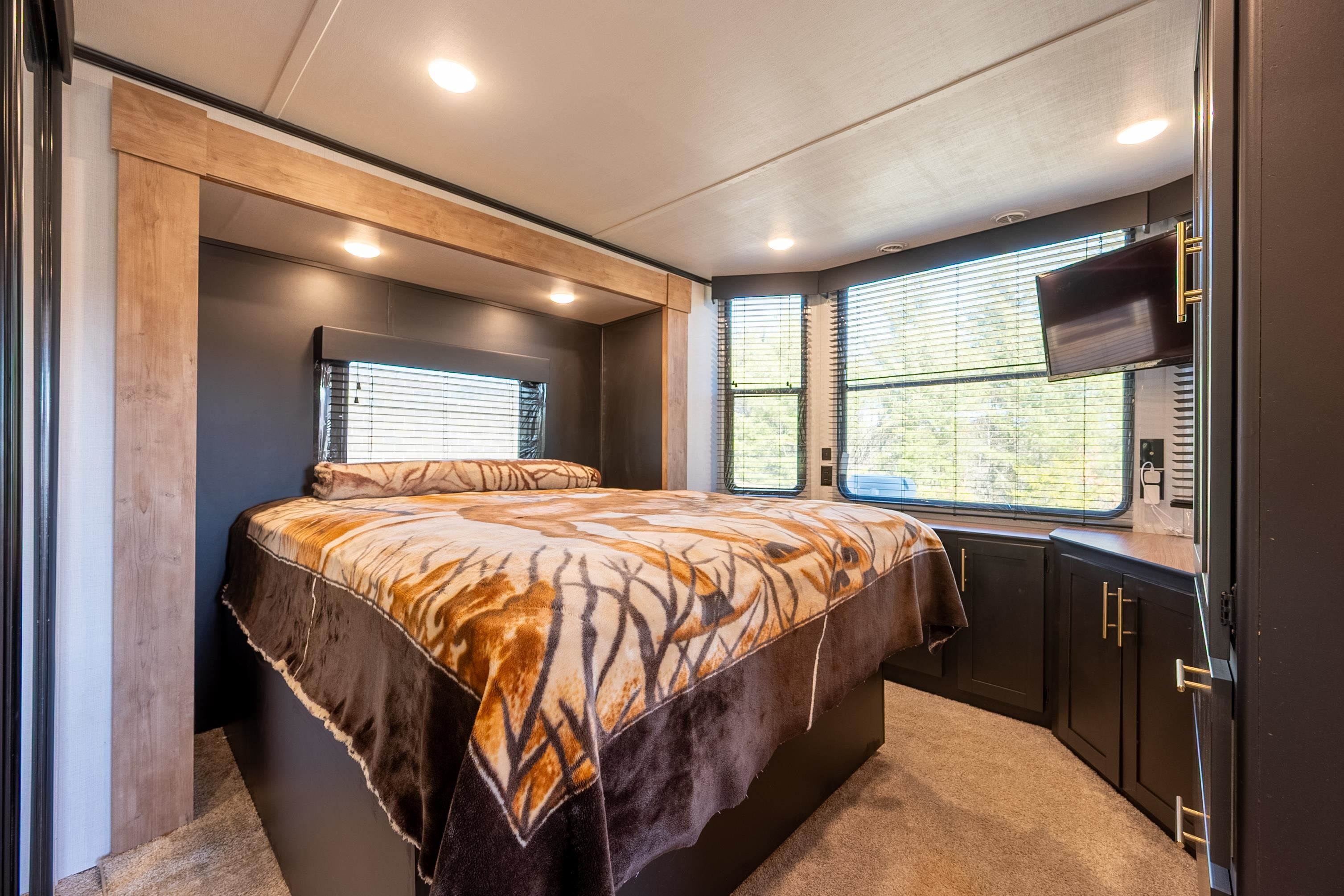 1848 Stone Ridge Road Austinville VA 24312