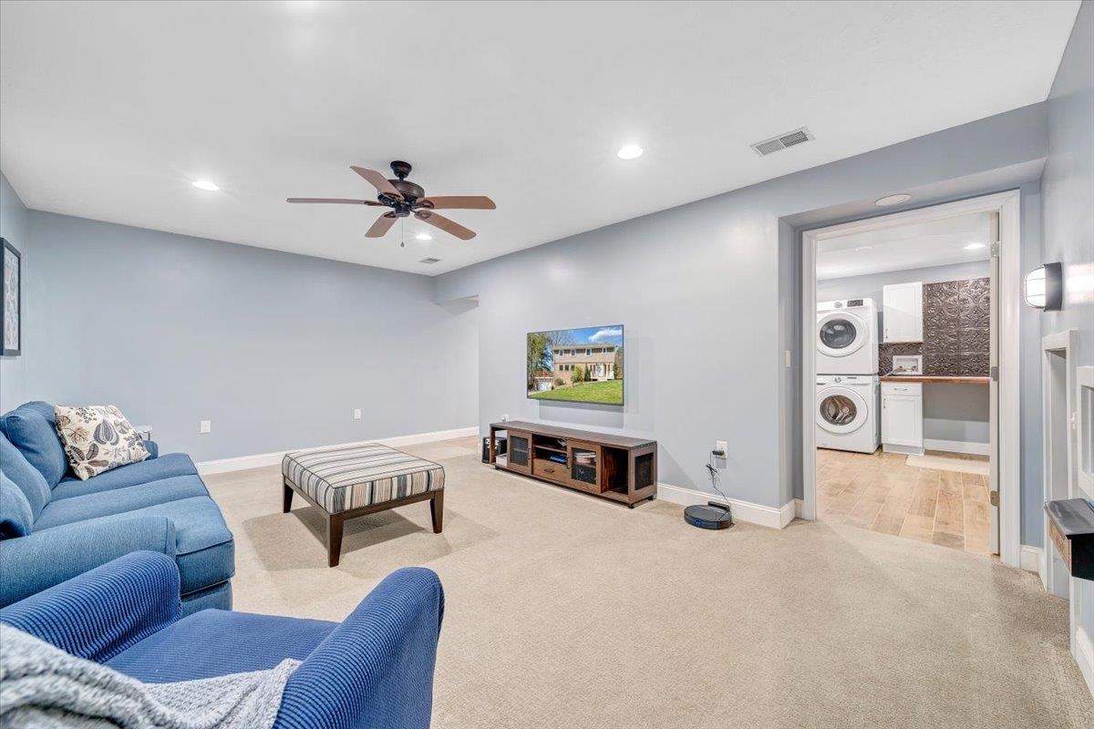 1415 Hillcrest Drive Blacksburg VA 24060