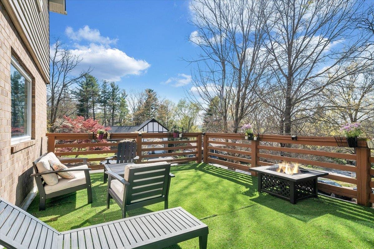1415 Hillcrest Drive Blacksburg VA 24060