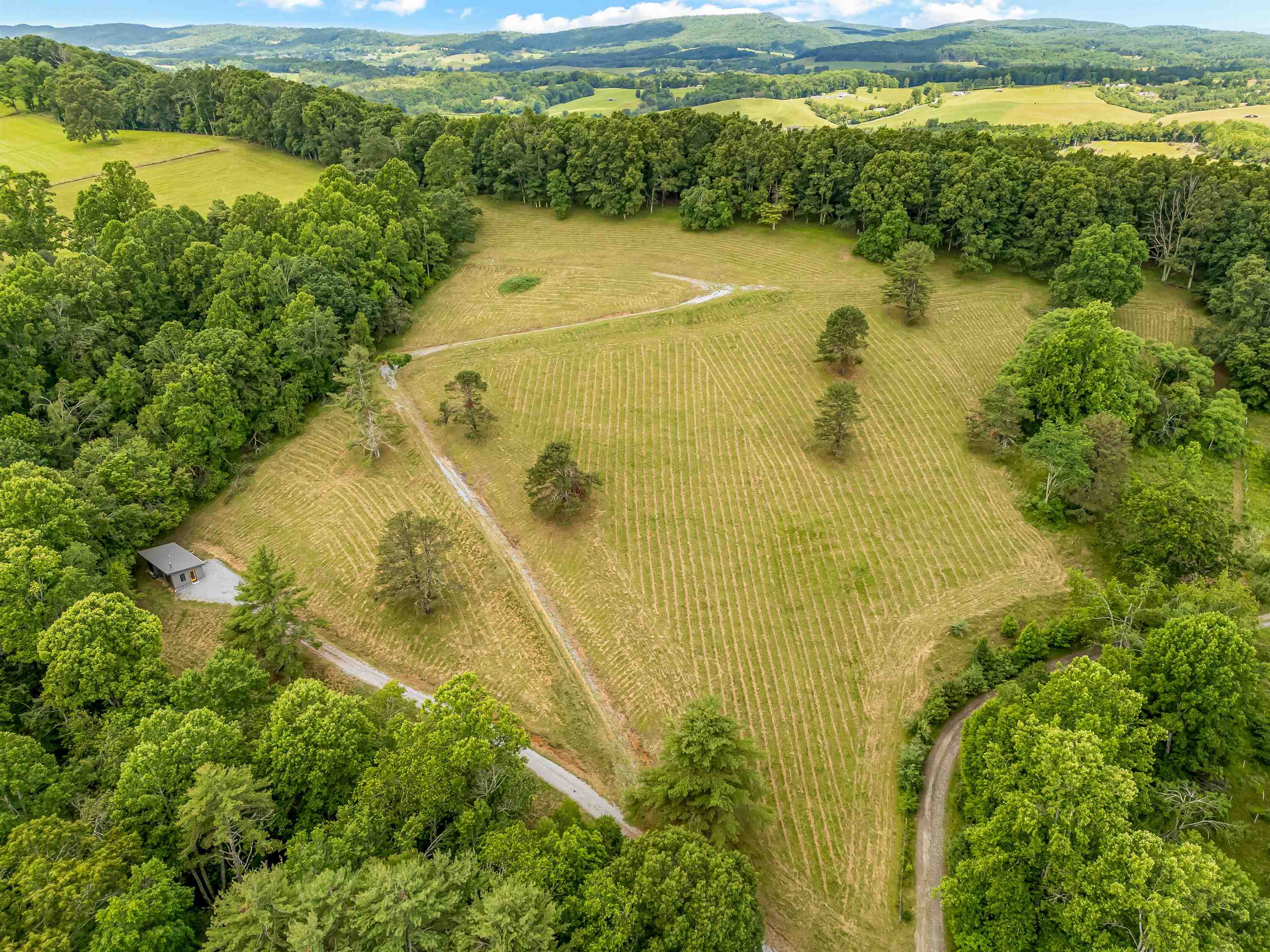 133 Wonder Way NE Pilot VA 24138