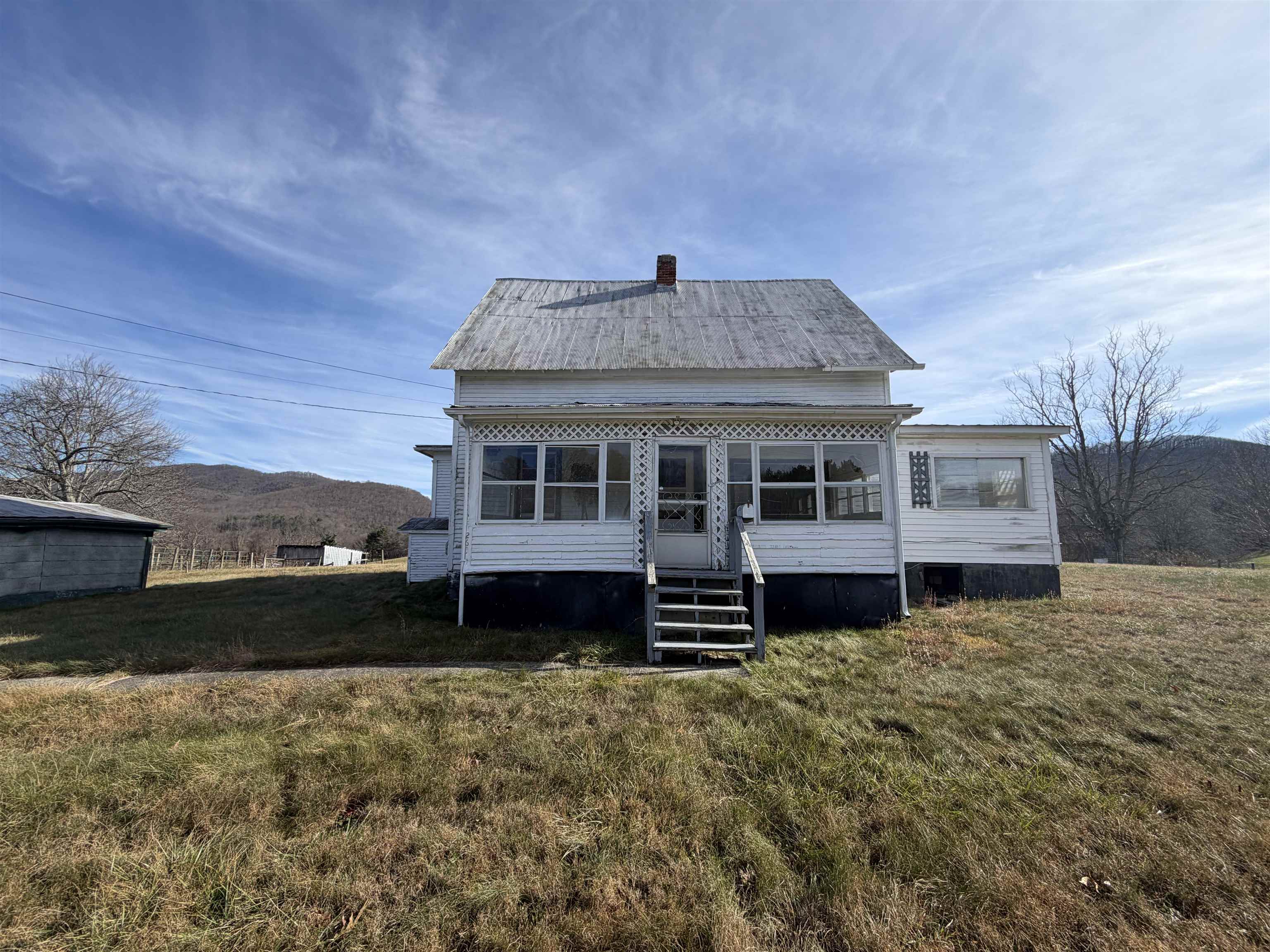 265 Flatwoods Road Marion VA 24354