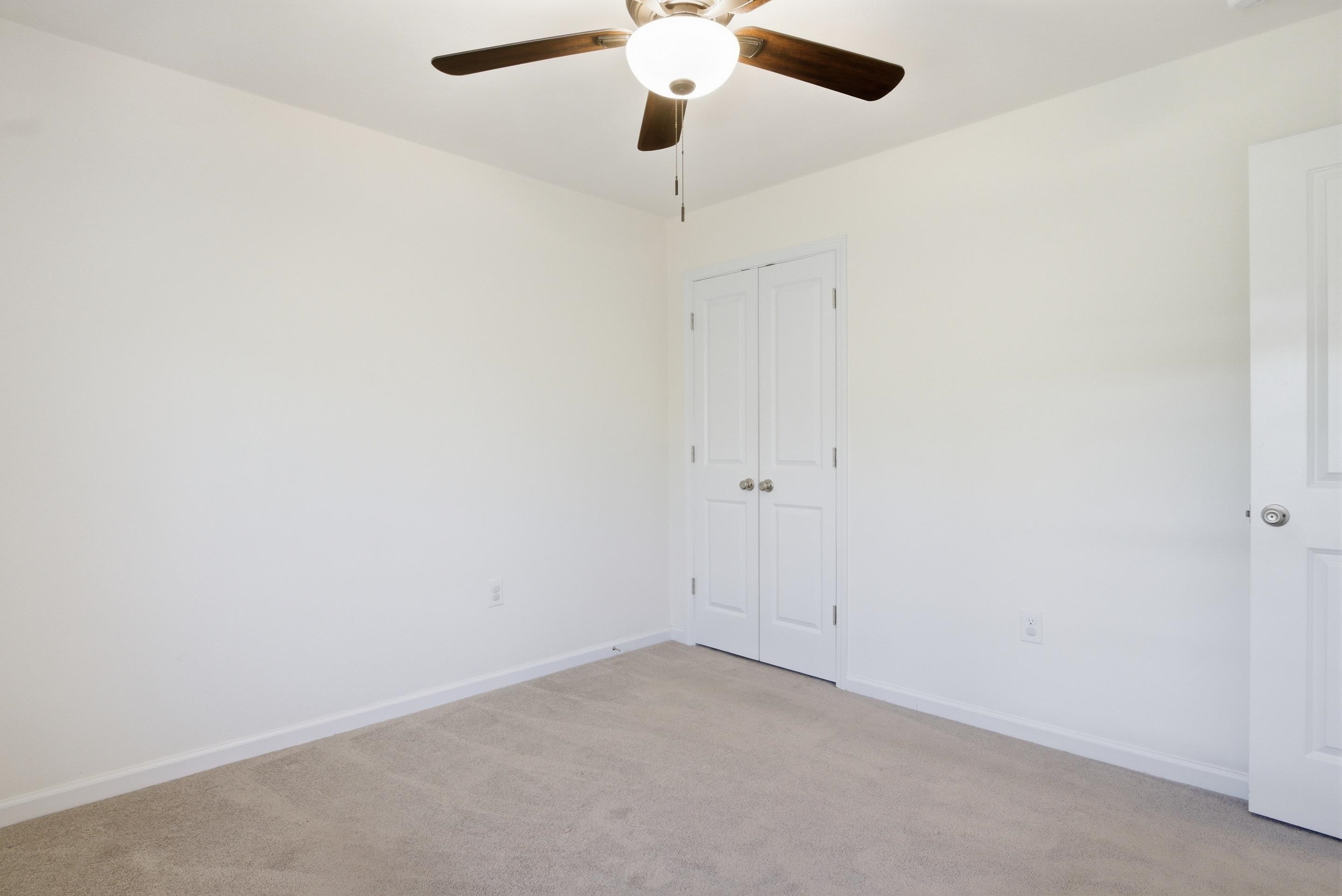 186 Redwood Drive Pembroke VA 24136
