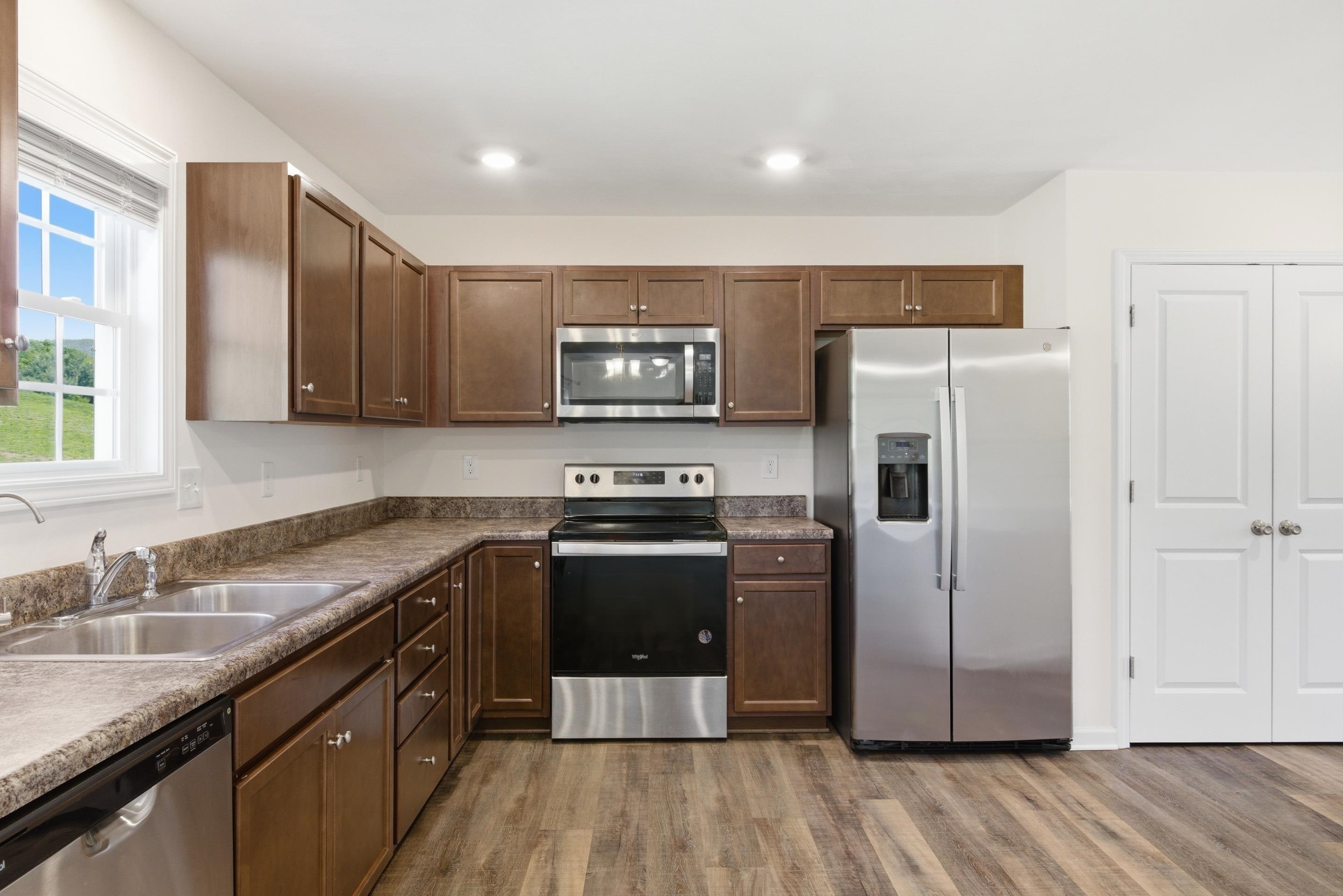 186 Redwood Drive Pembroke VA 24136