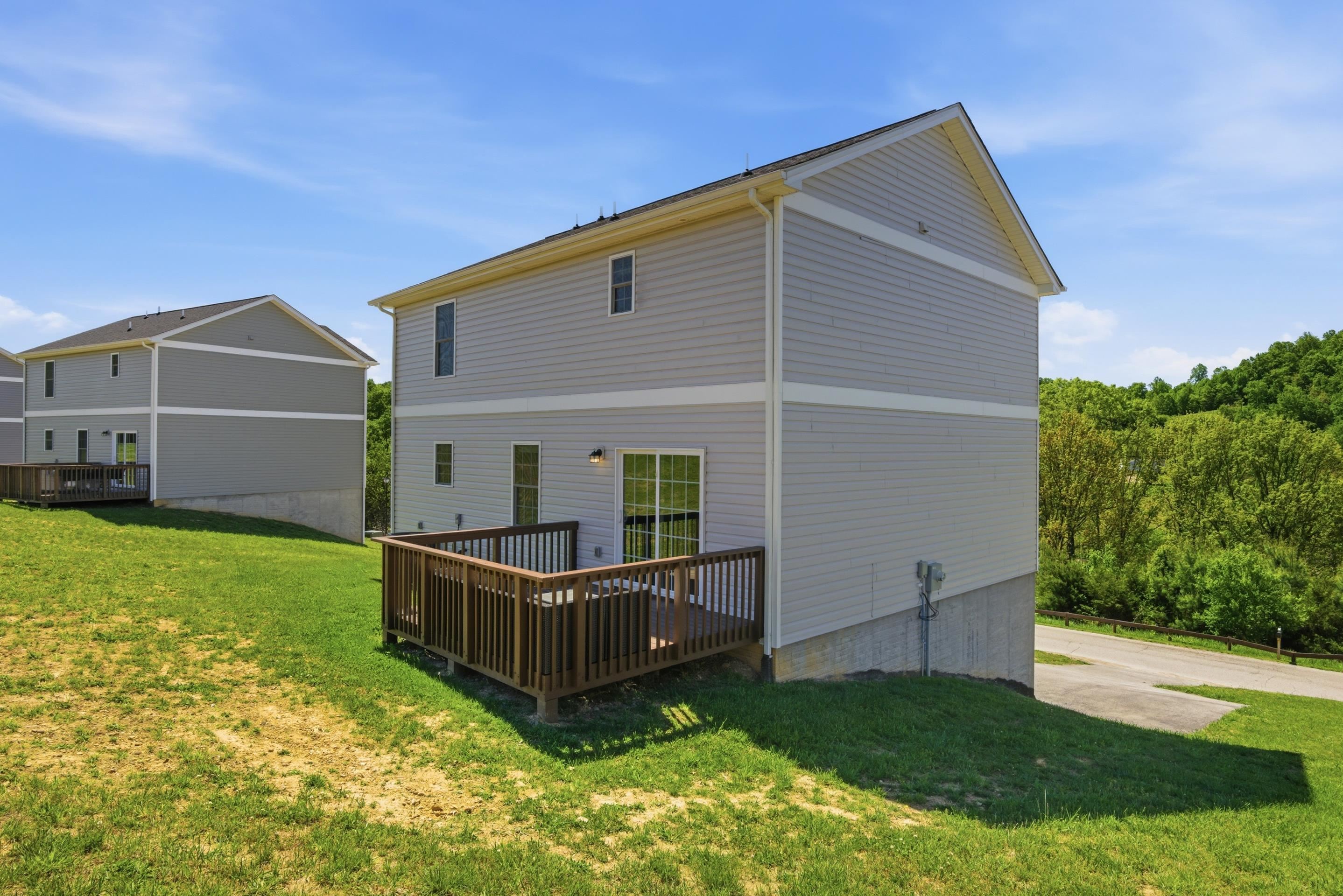 186 Redwood Drive Pembroke VA 24136