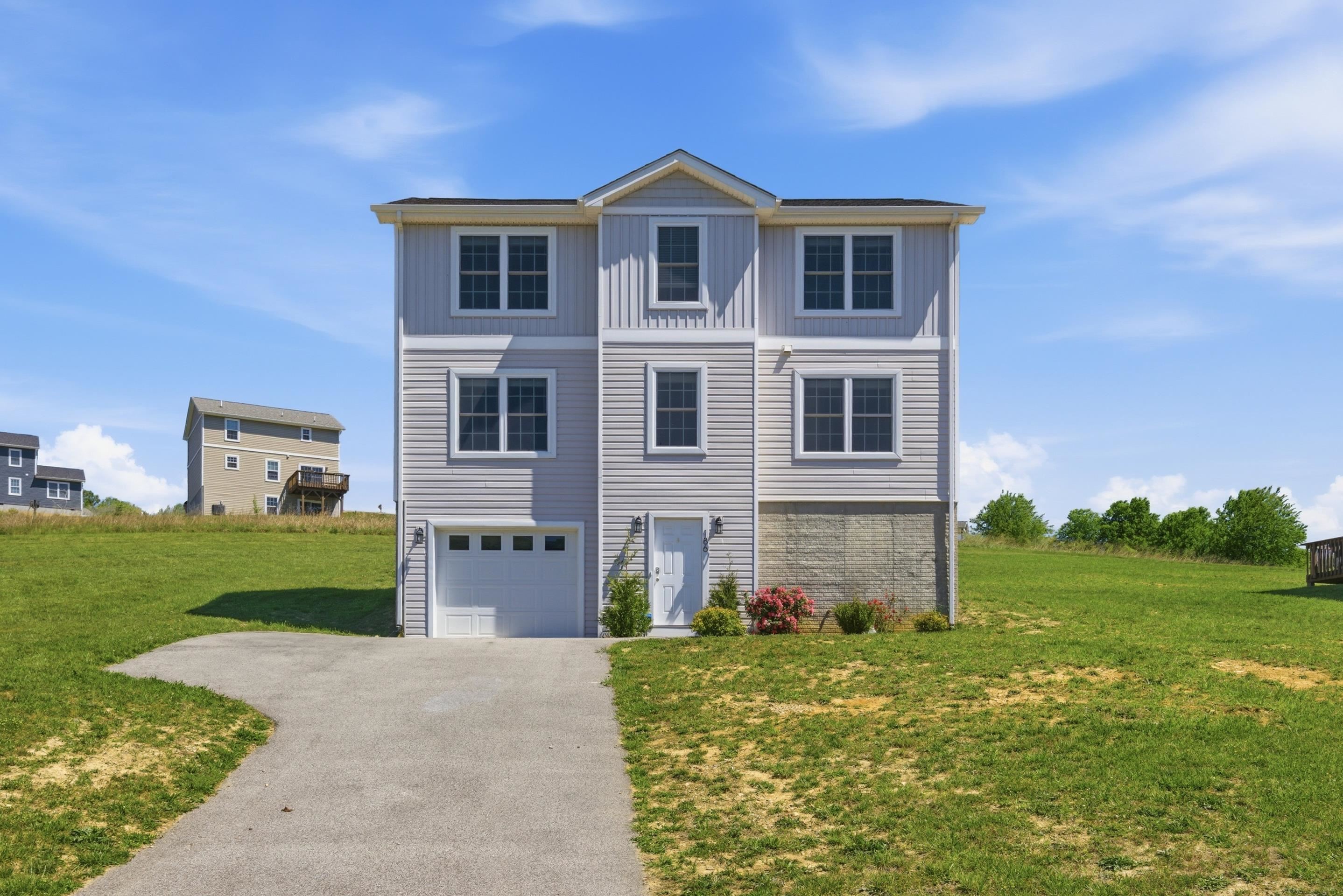 186 Redwood Drive Pembroke VA 24136