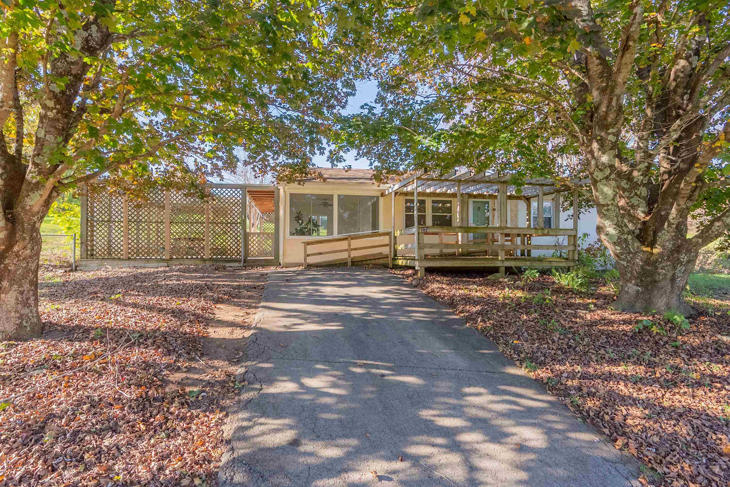 174 Water Haven Lane SE Floyd VA 24091