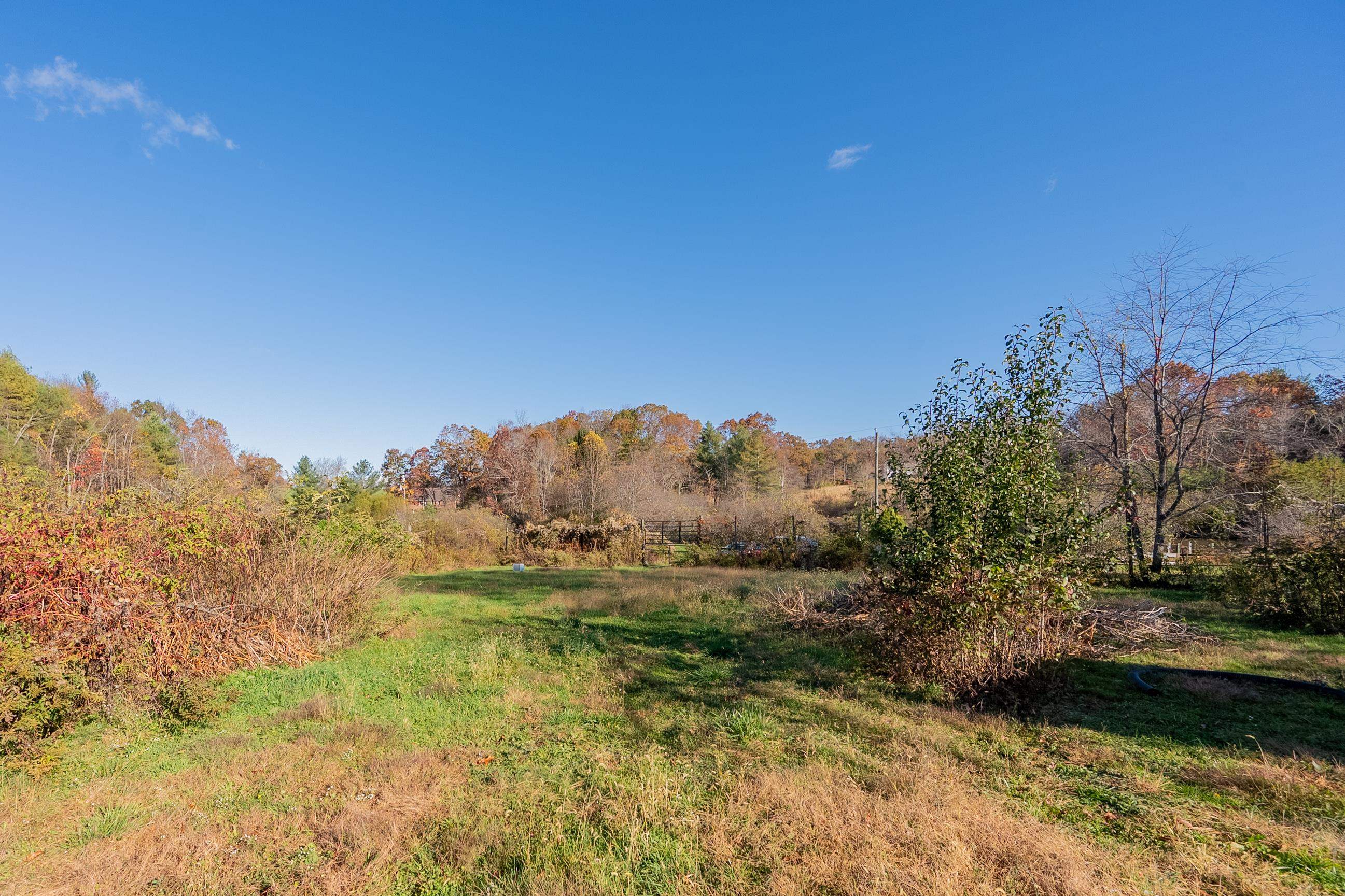 174 Water Haven Lane SE Floyd VA 24091