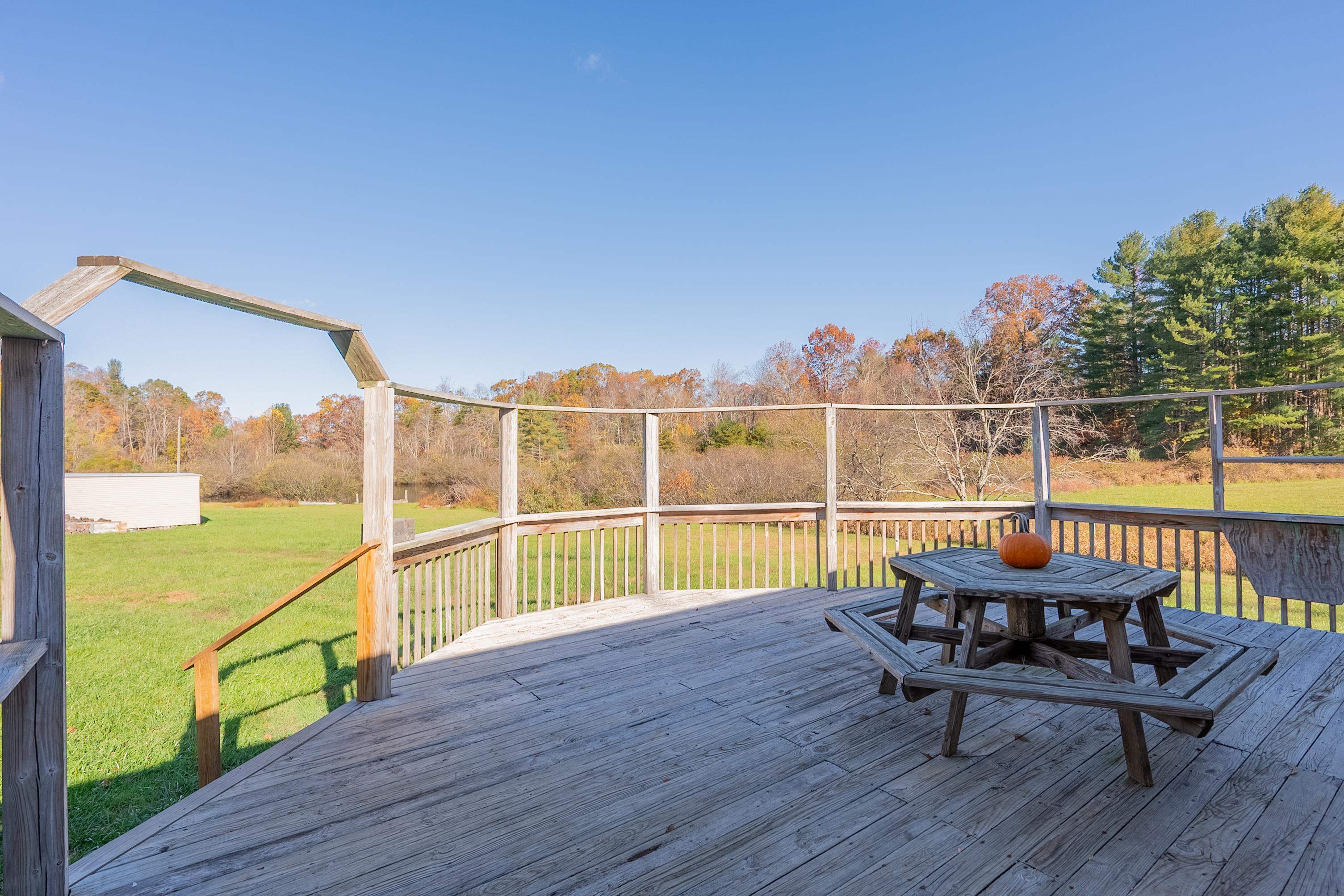 174 Water Haven Lane SE Floyd VA 24091