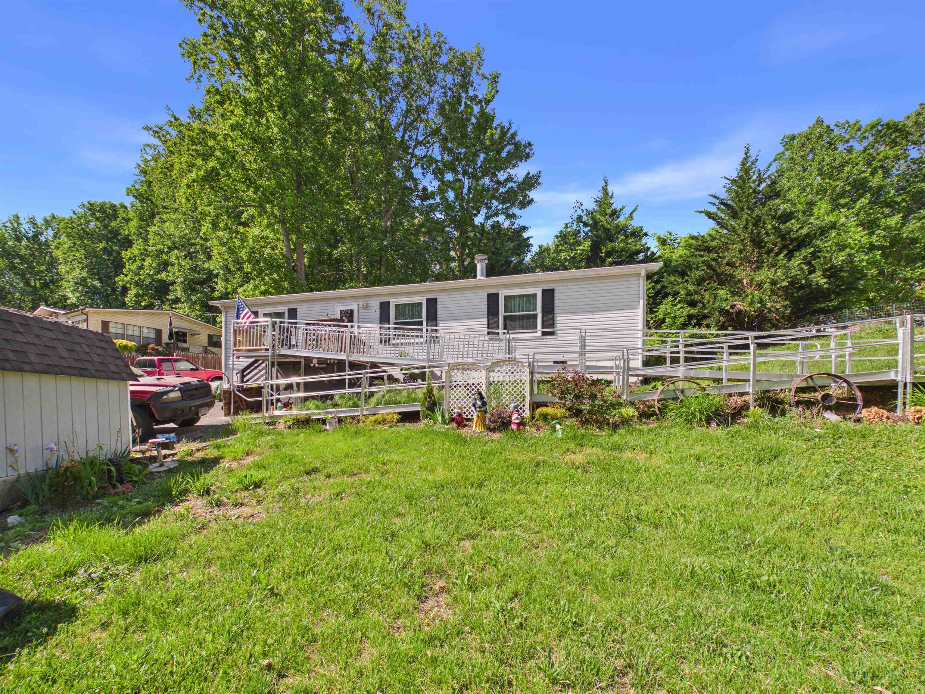 5420 Forest Circle Dublin VA 24084